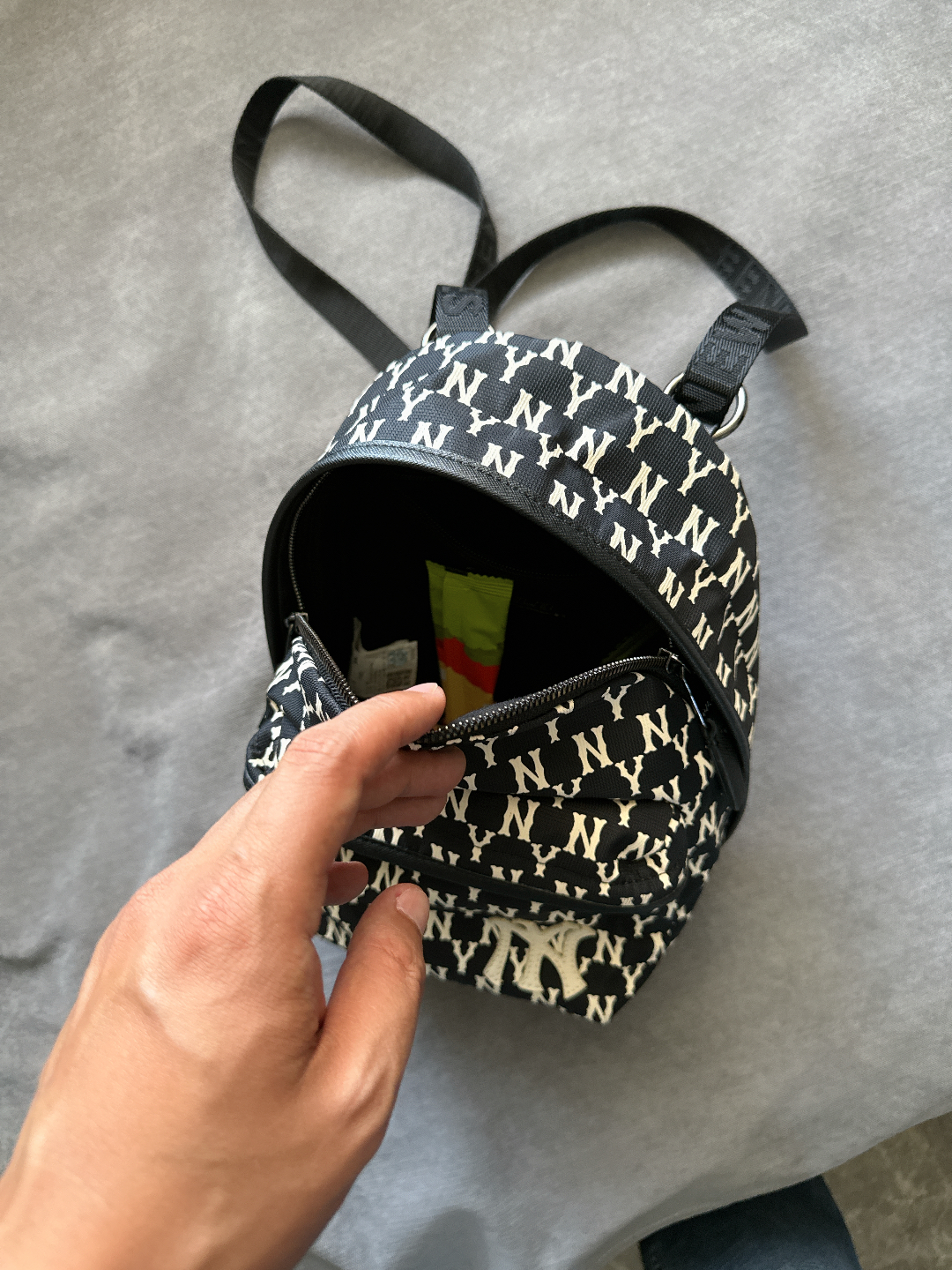 custom review-MLB MONOGRAM Коллекция Полиамид Полиэстер Сумка через плечо Рюкзак Стандартный (Стандартный) Женский Айвори Белый Черный