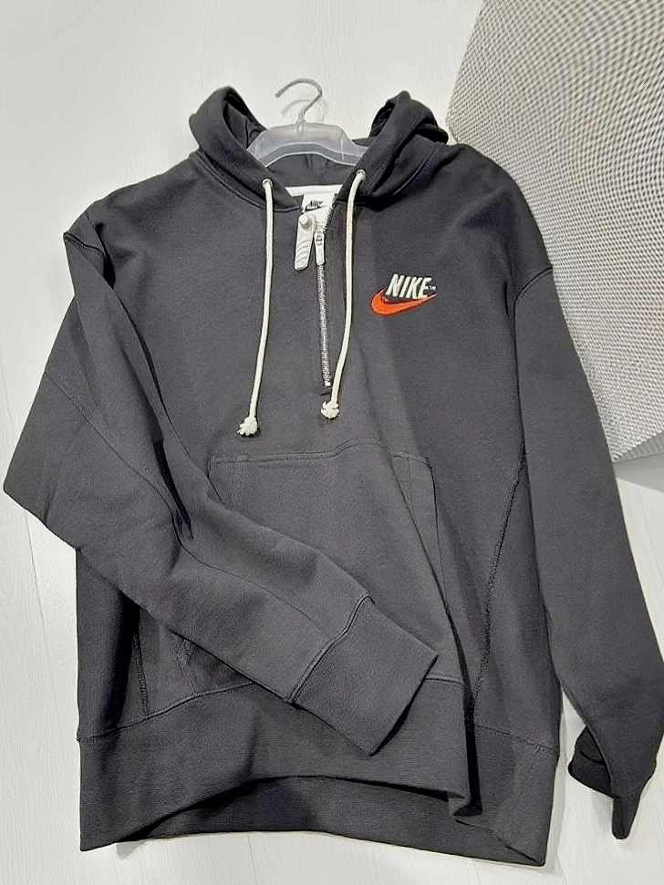 刺绣连帽卫衣 #nike百搭连帽卫衣 #耐克百搭连帽卫衣 #想看看你的连