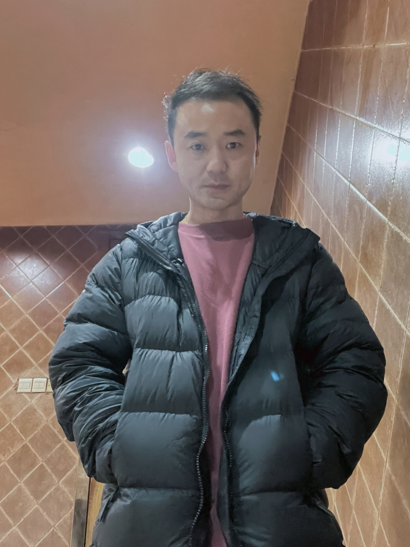 custom review-Under Armour Мужской пуховик черного цвета