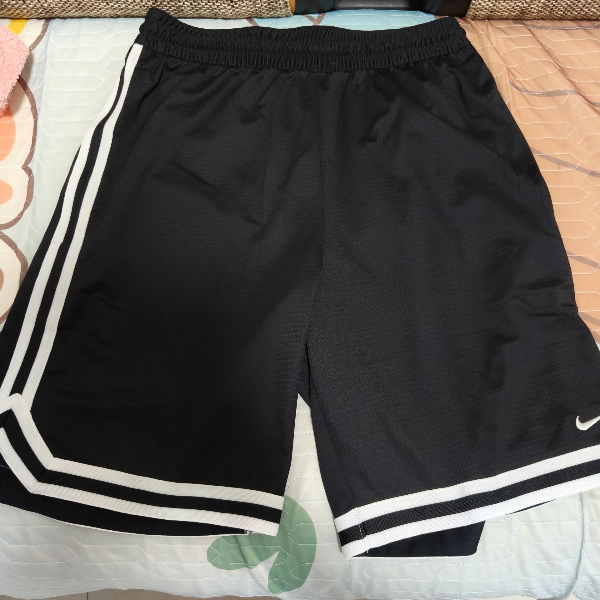 custom review-Nike DNA Повседневные шорты Мужские Черные