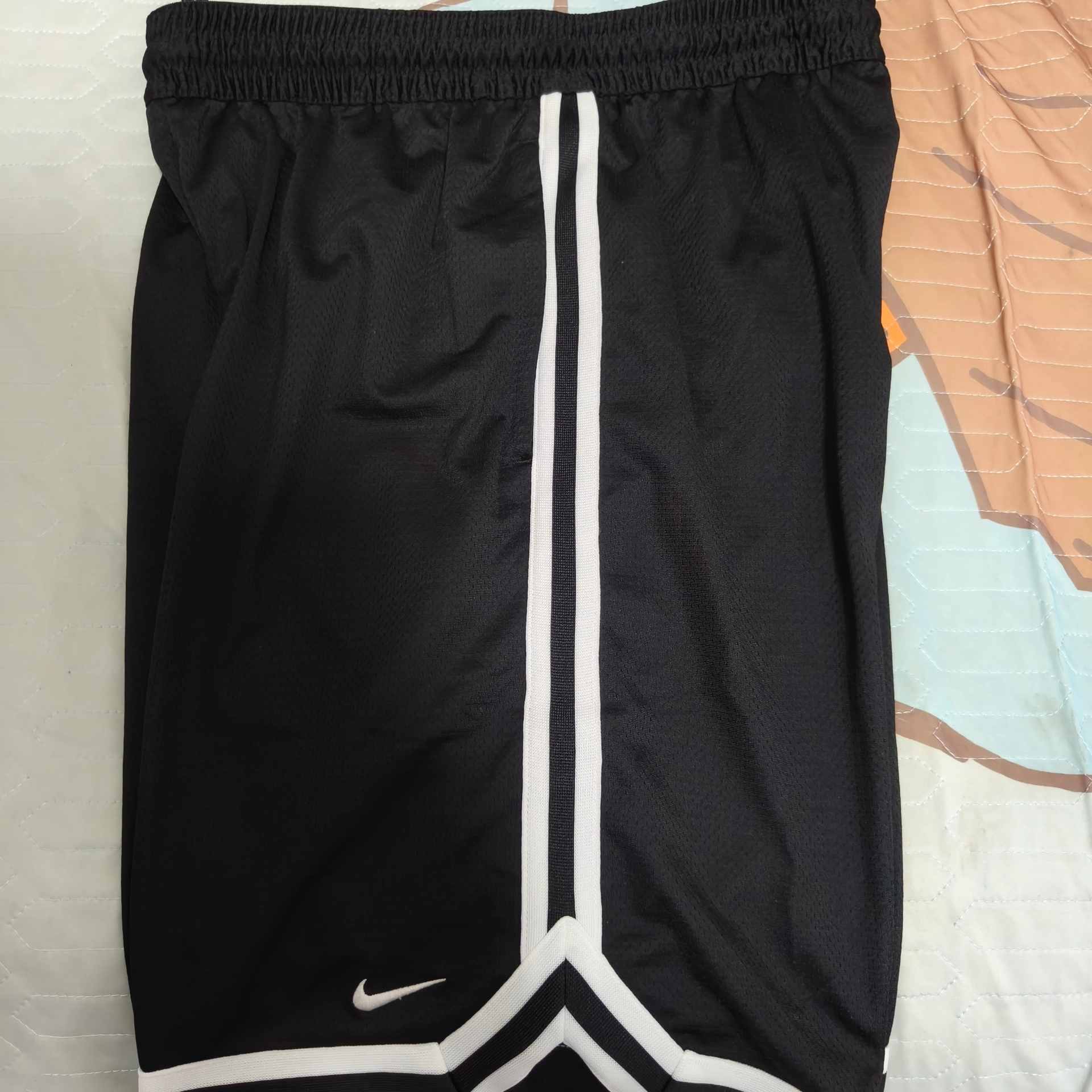 custom review-Nike DNA Повседневные шорты Мужские Черные