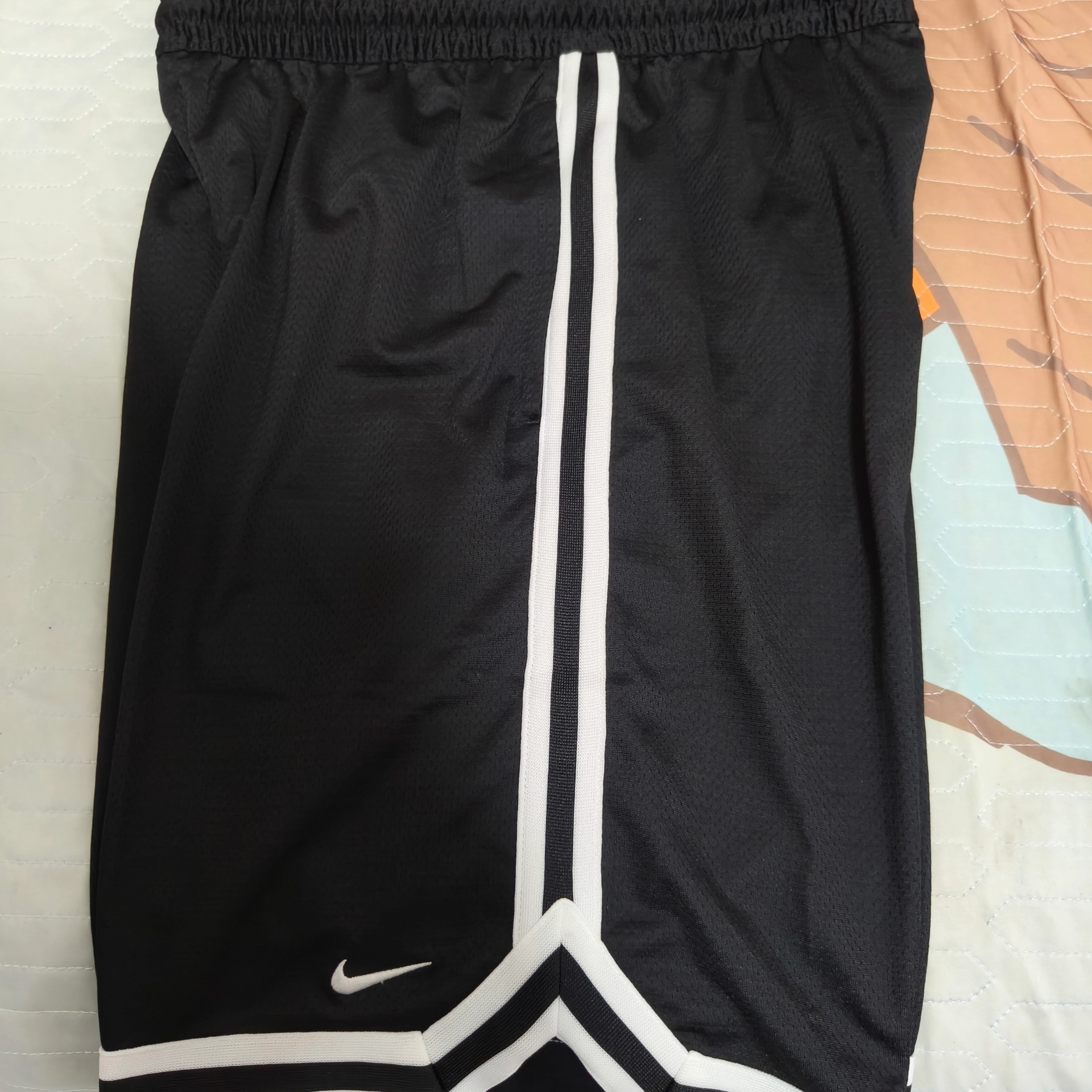 custom review-Nike DNA Повседневные шорты Мужские Черные