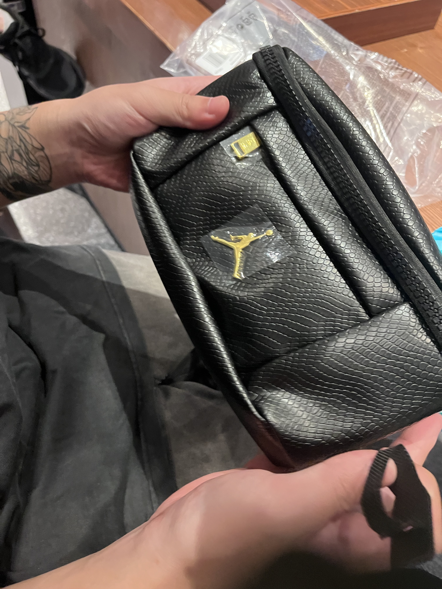 custom review-Джордан Полиэстер Композитная Кожа Сумка через плечо Слинг-сумка Сумка на пояс Унисекс Черный