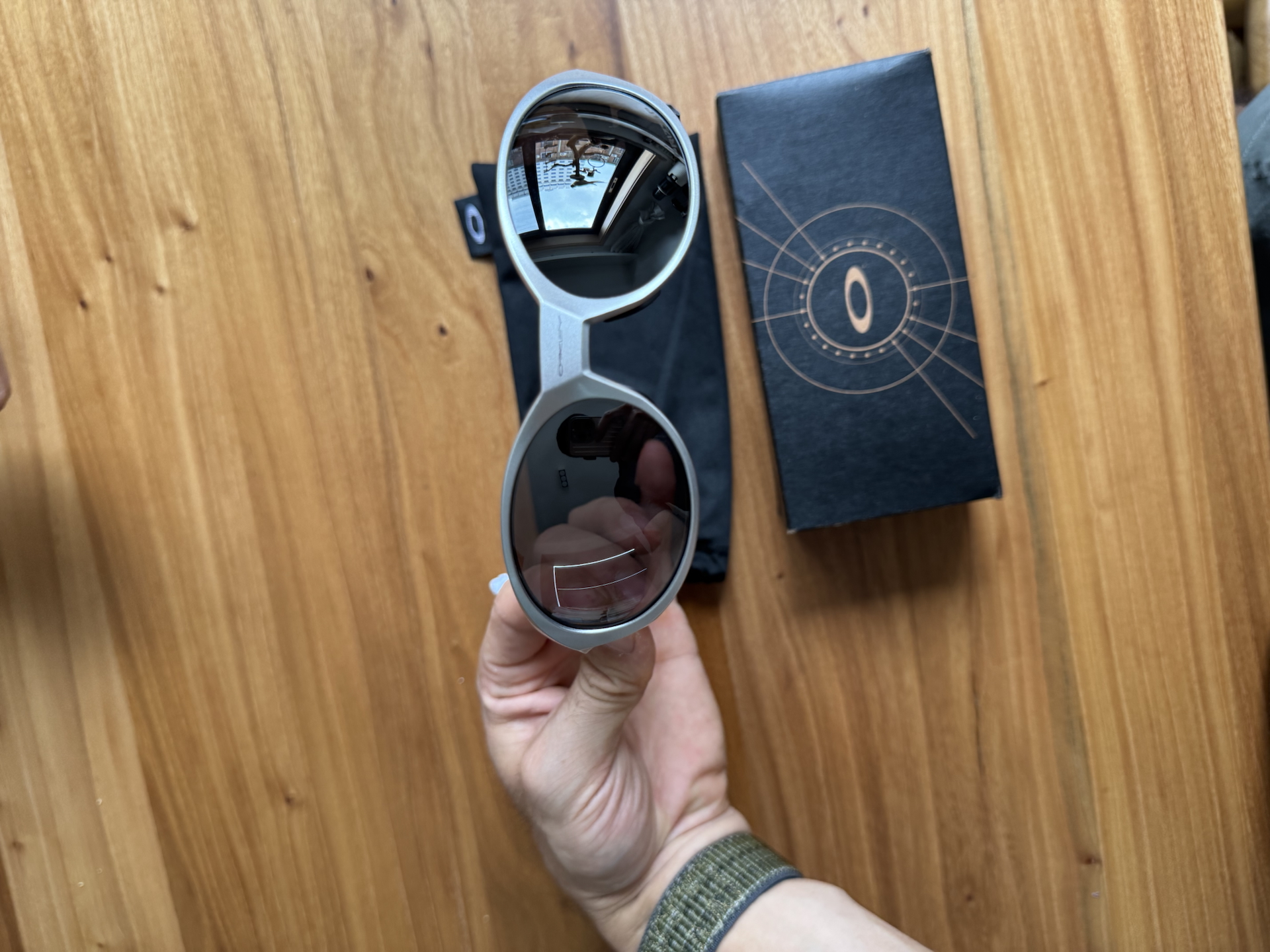 custom review-Oakley OVAL SUNGLASSES Мужские Серебряные