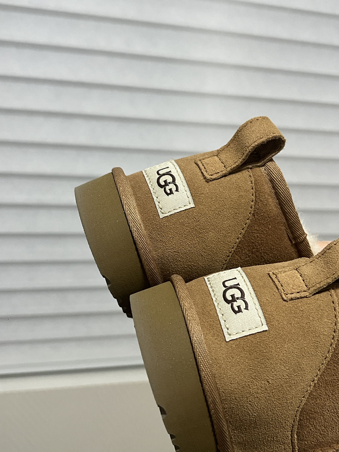 custom review-UGG CLASSIC ULTRA MINI Термостойкий противоскользящий ботинок с низким верхом (размер в длину) для снега мужской