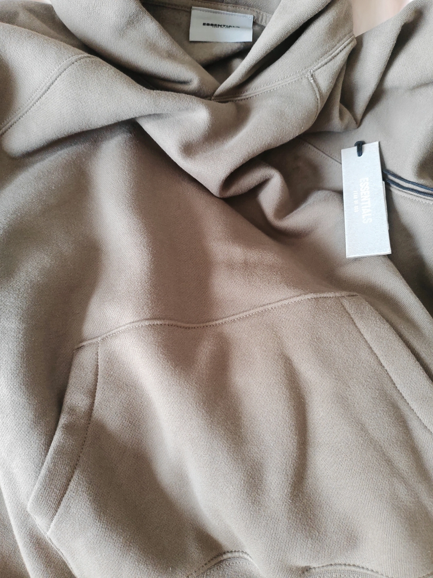 custom review-Fear Of God Essentials FW21 Толстовка Унисекс Пшенично-коричневый