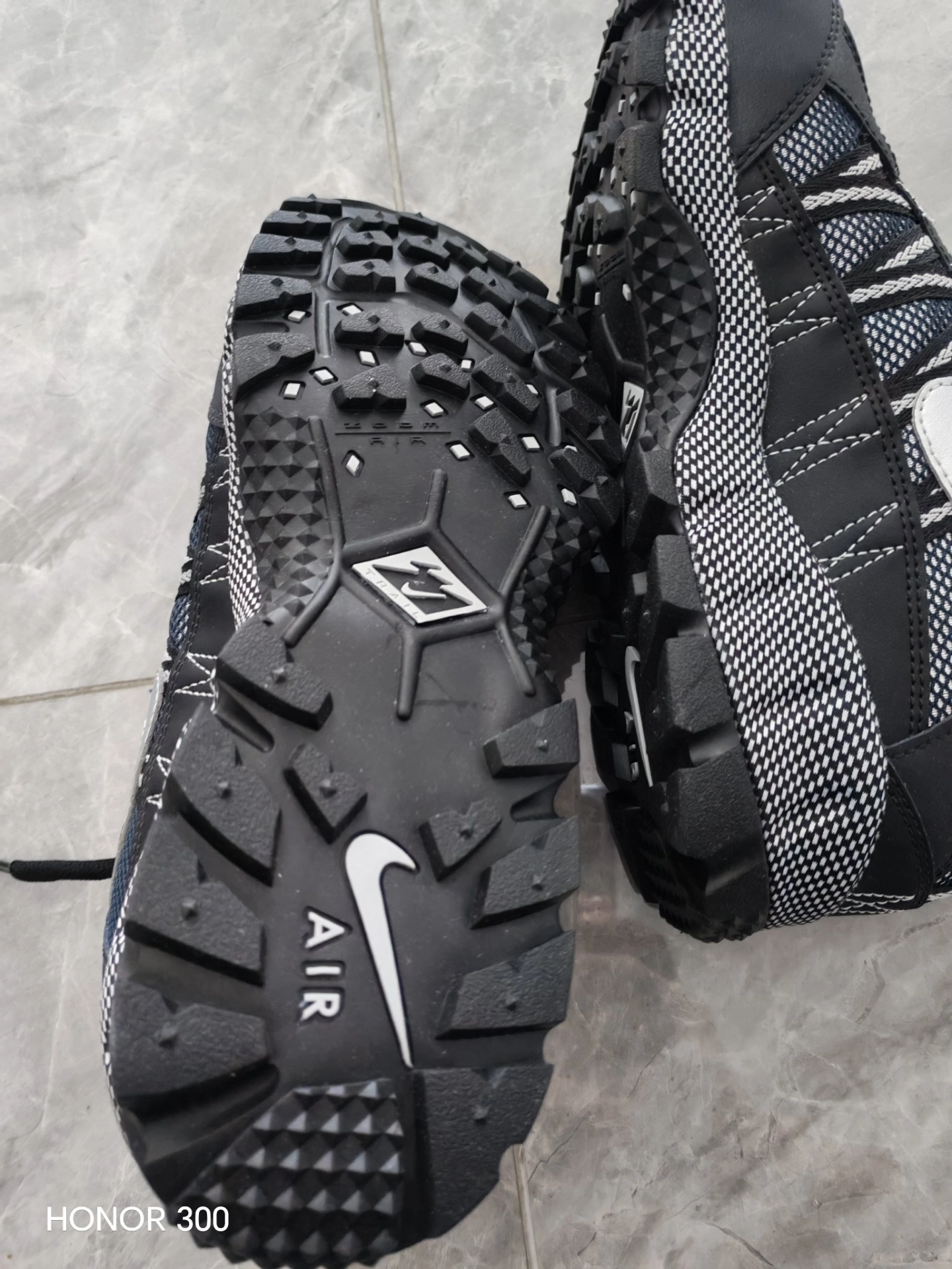 custom review-Nike Air Humara Альпинистские и туристические ботинки Низкий верх Унисекс