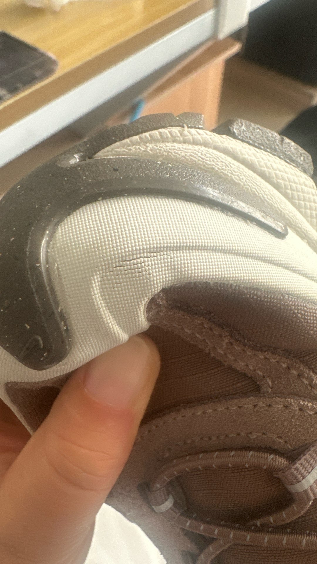 custom review-Nike Vomero 5 Roam Водонепроницаемый Низкий Топ Повседневный Тренировки Городской Коммутирование Беговые кроссовки Унисекс Коричневый