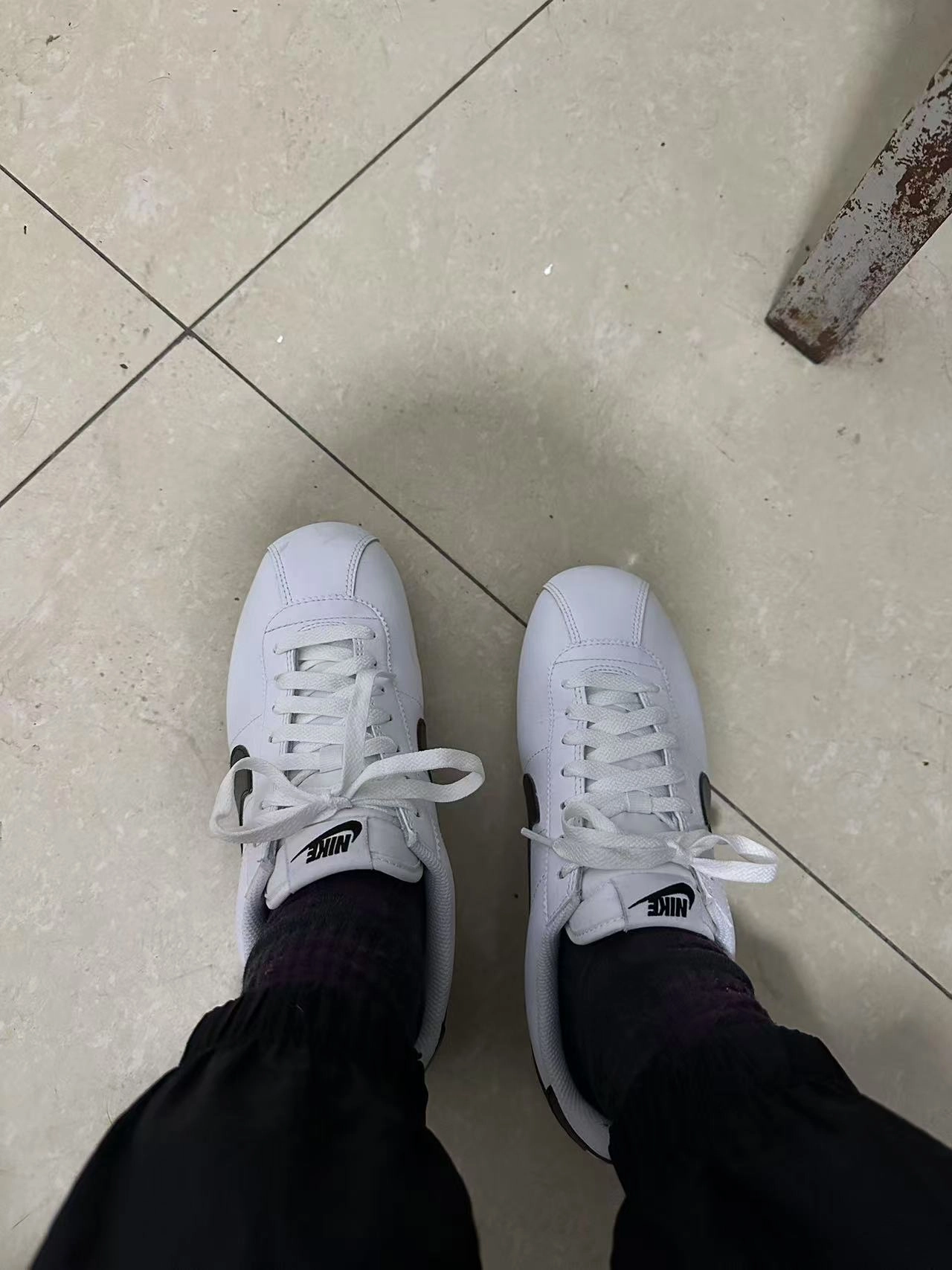 custom review-Nike Cortez Slip Resistant Abrasion Resistant Низкий Топ Casual Женский Белый Черный