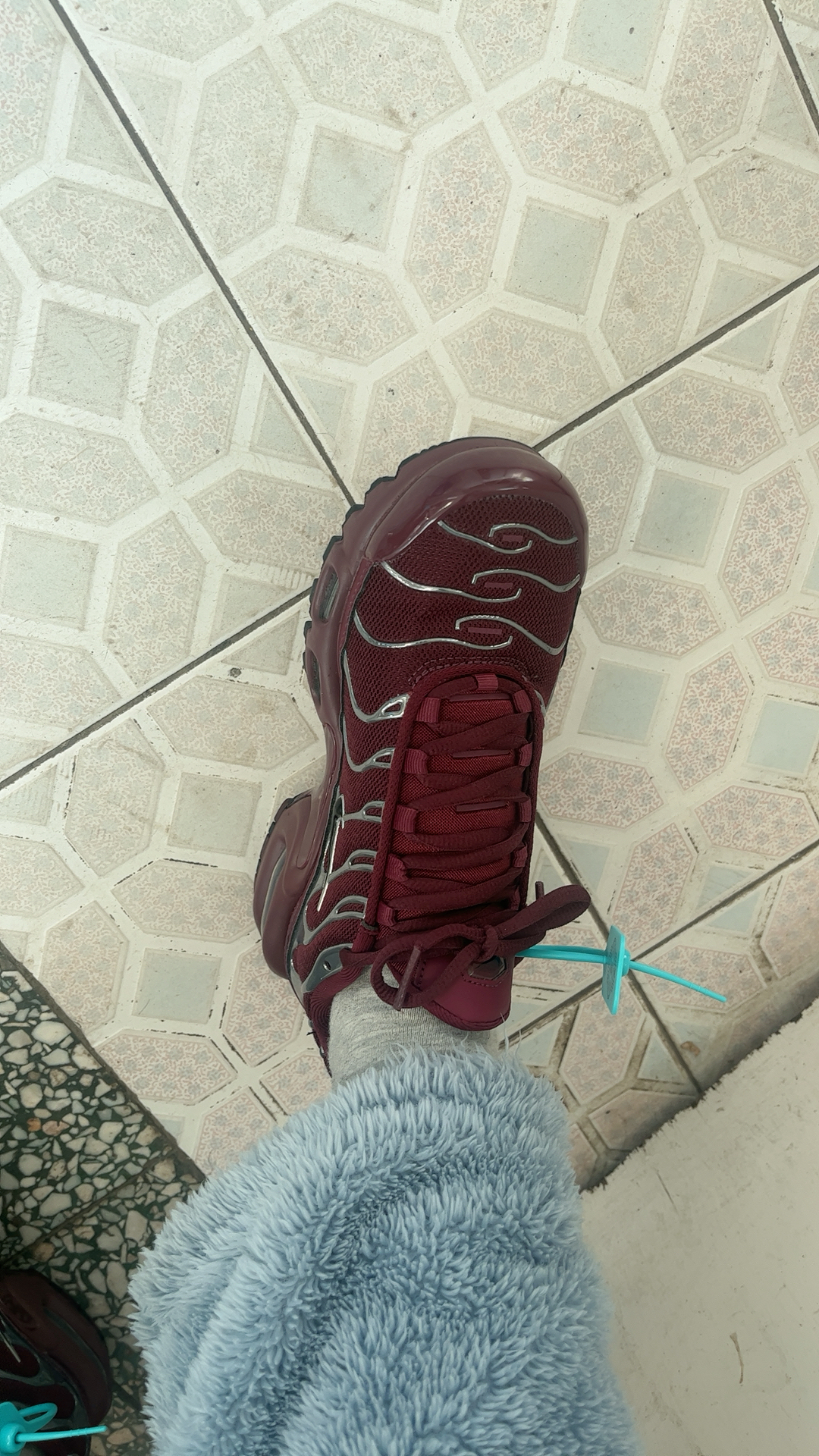 custom review-Nike Air Max Plus Амортизация Противоскользящий Легкий Низкий Топ Беговые кроссовки Женские Умбра