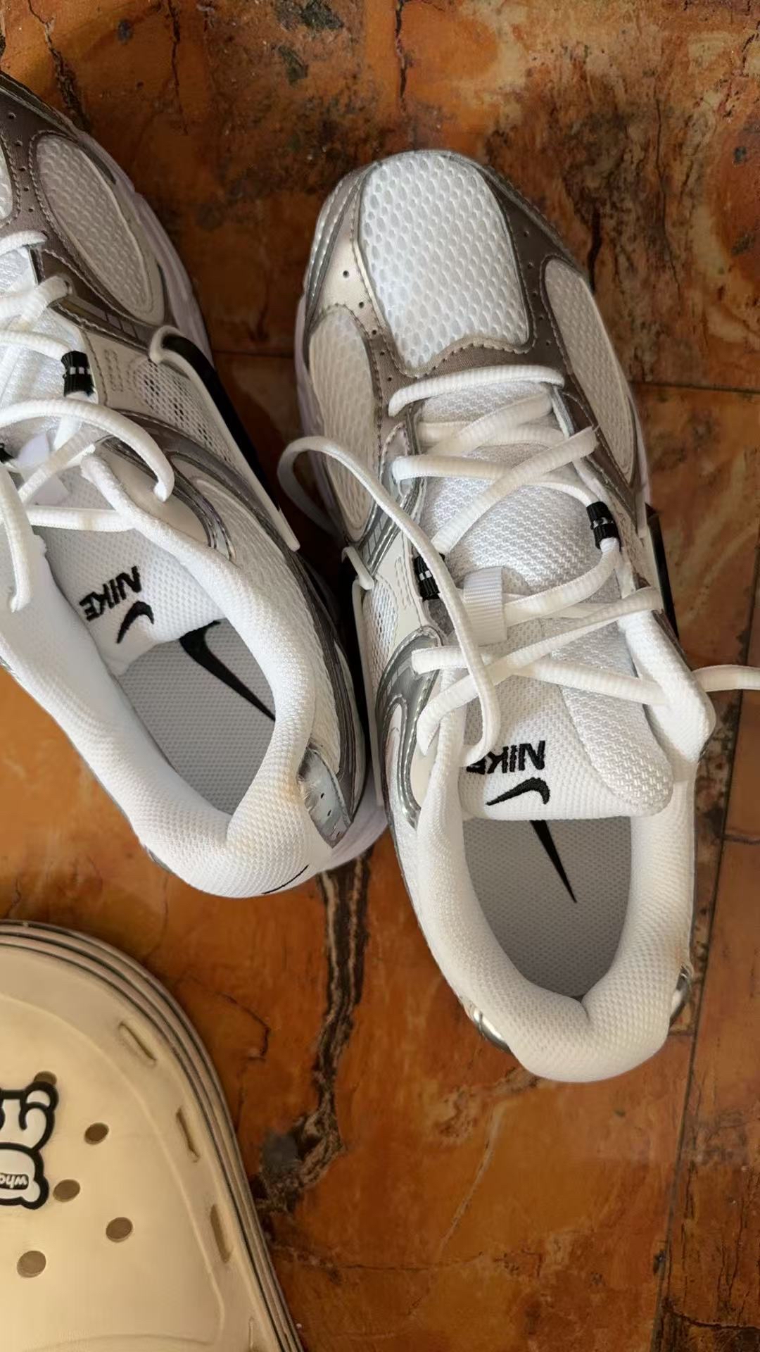 custom review-Nike V5 RNR Slip Resistant Abrasion Resistant Low Top Повседневные Беговые кроссовки Мужские Белый Серебряный