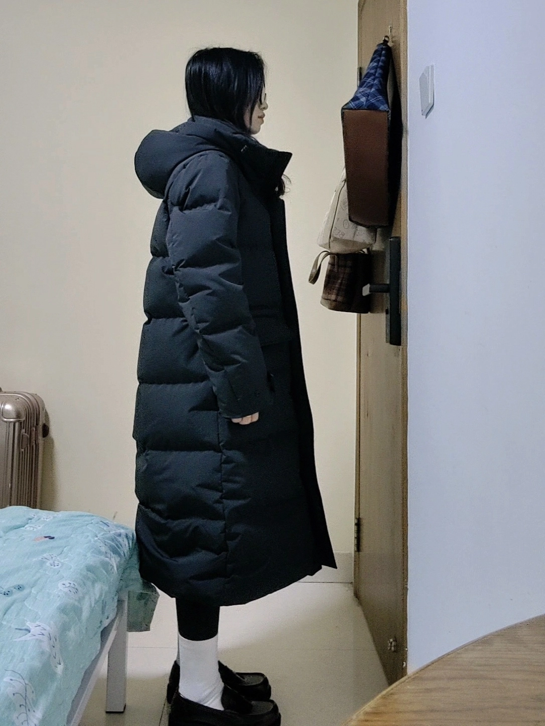 custom review-UNIQLO Черный Женский Пуховик