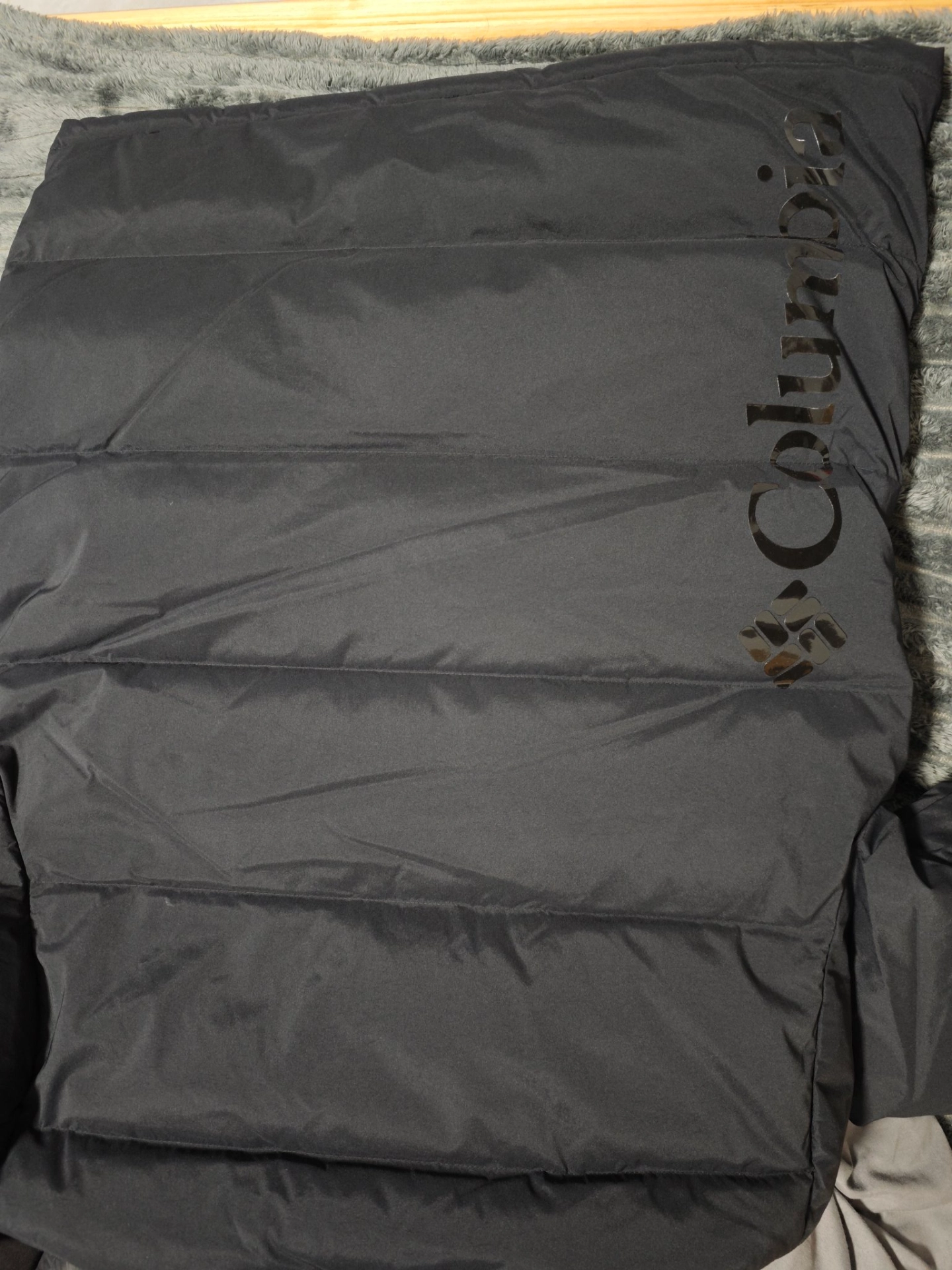 custom review-Columbia Мужской пуховик черного цвета