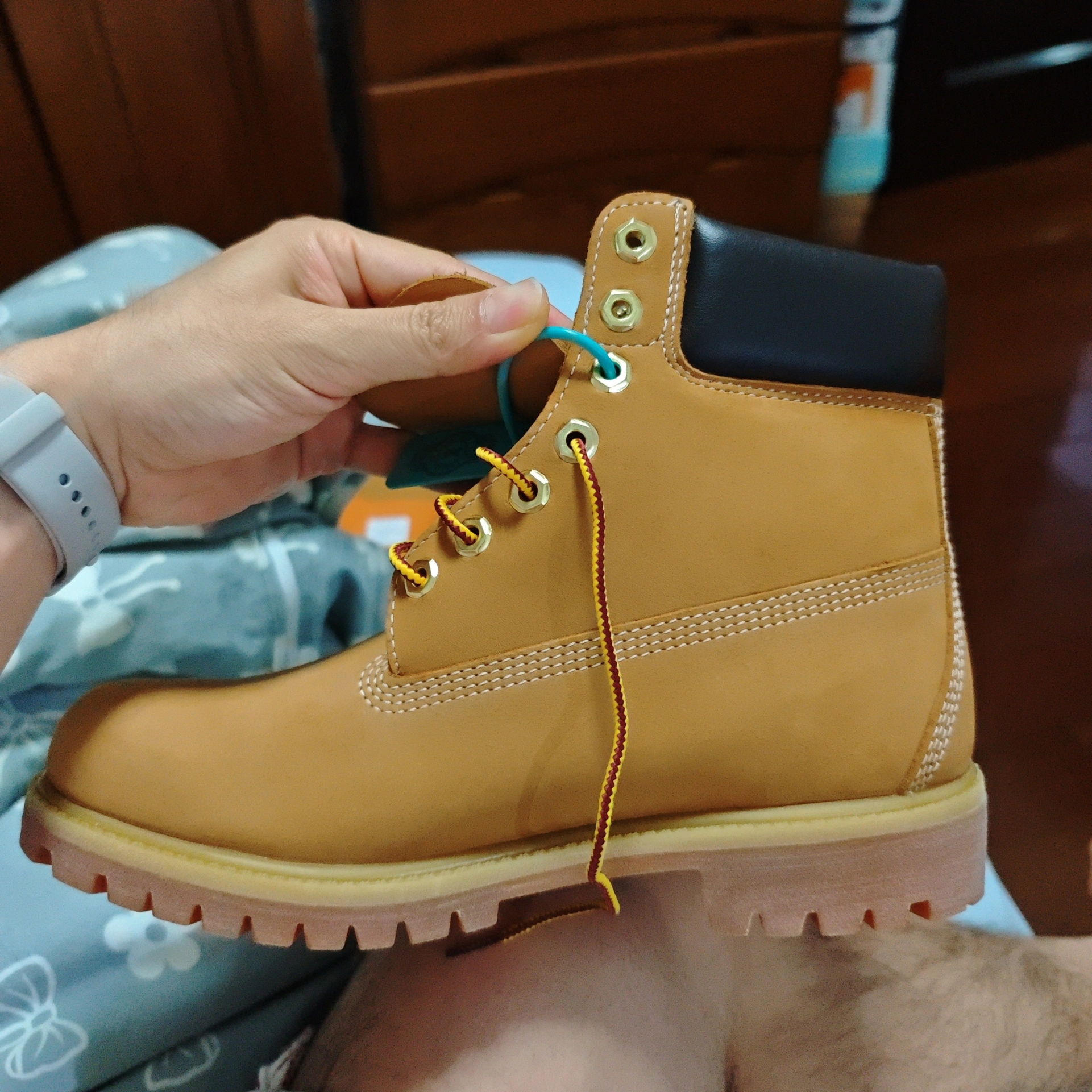 求鉴别添柏岚大黄靴10061