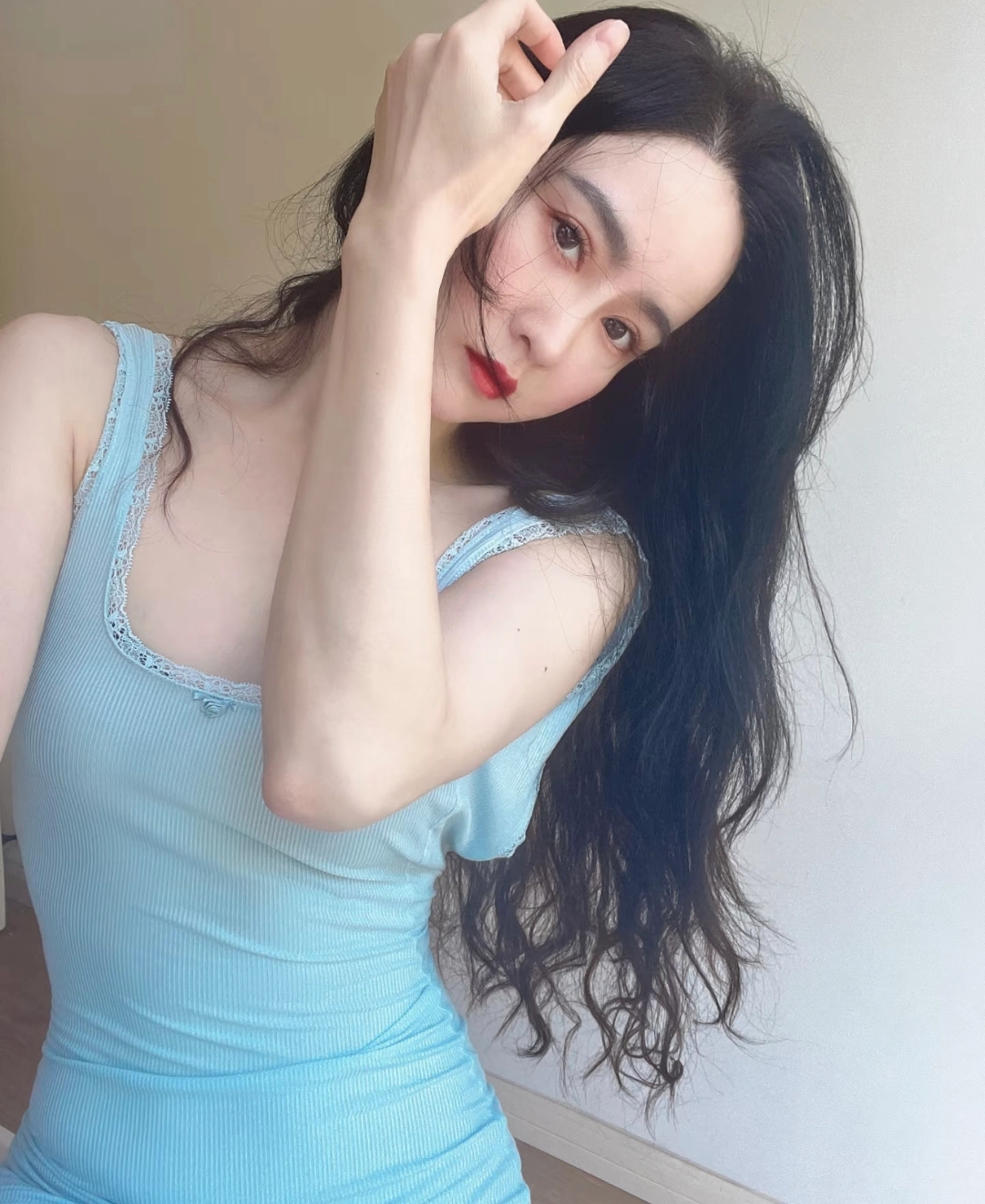 custom review-SKIMS SOFT LOUNGE Кружевной платье с вырезом "Scoop" платье-комбинация женский CELESTE Далекие Небесные