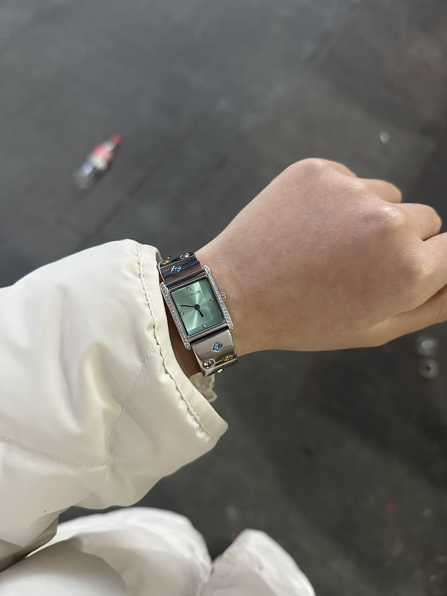 custom review-Darwin Core Кварцевый механизм ремешок из нержавеющей стали женские часы зеленый циферблат