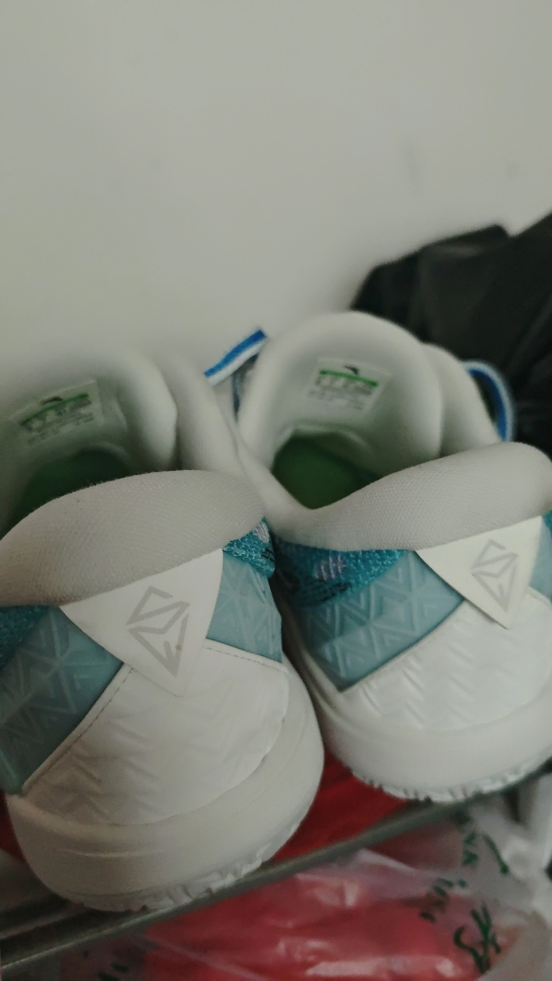 custom review-ANTA Shock Wave 6 Амортизация Износостойкий Низкий Топ Баскетбольные Кроссовки Мужские Белый Синий