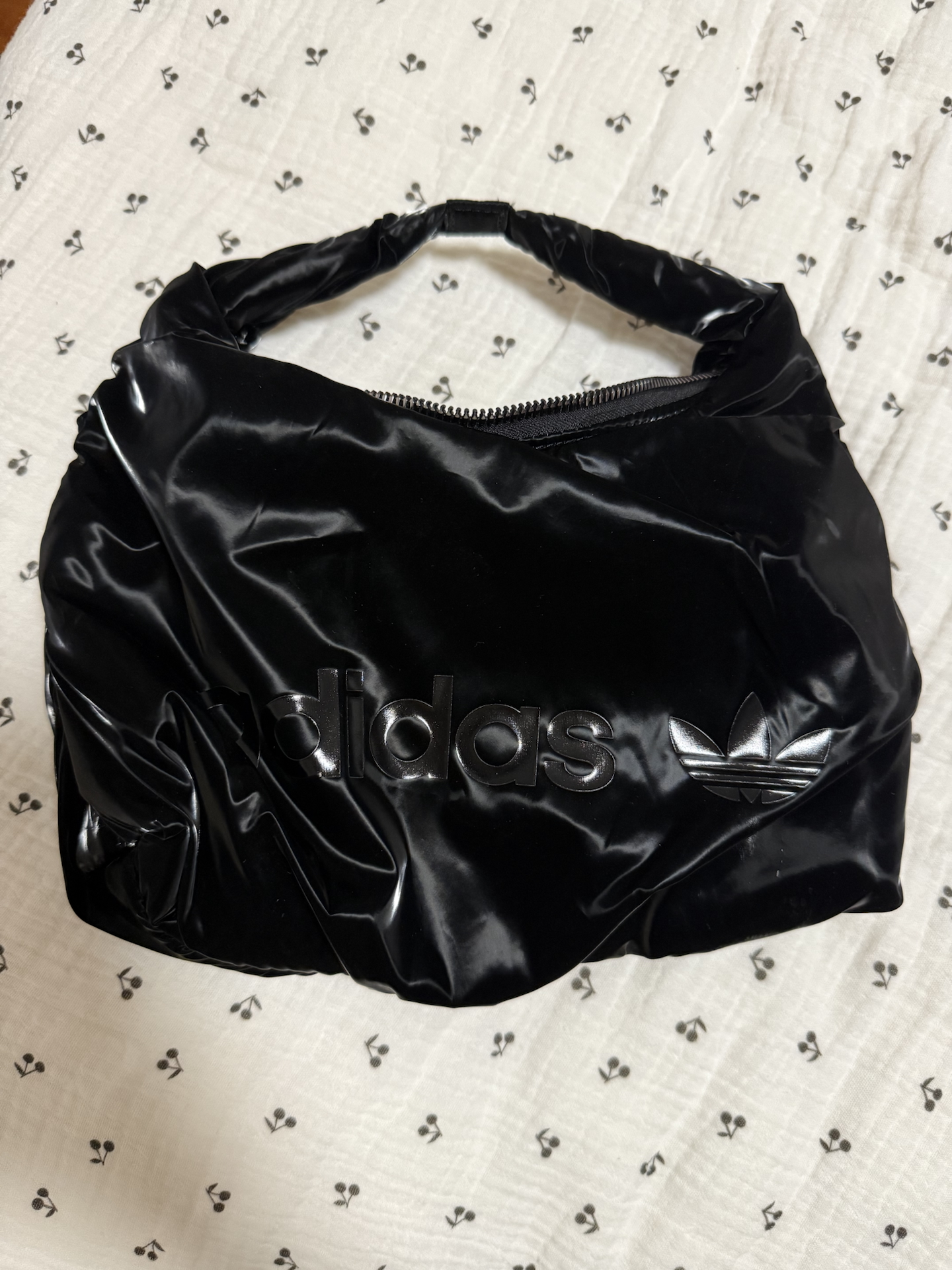 custom review-Adidas Originals Cloud Сумка из ПУ (полиуретан) Сумка через плечо Мини Сумка Женская Черная