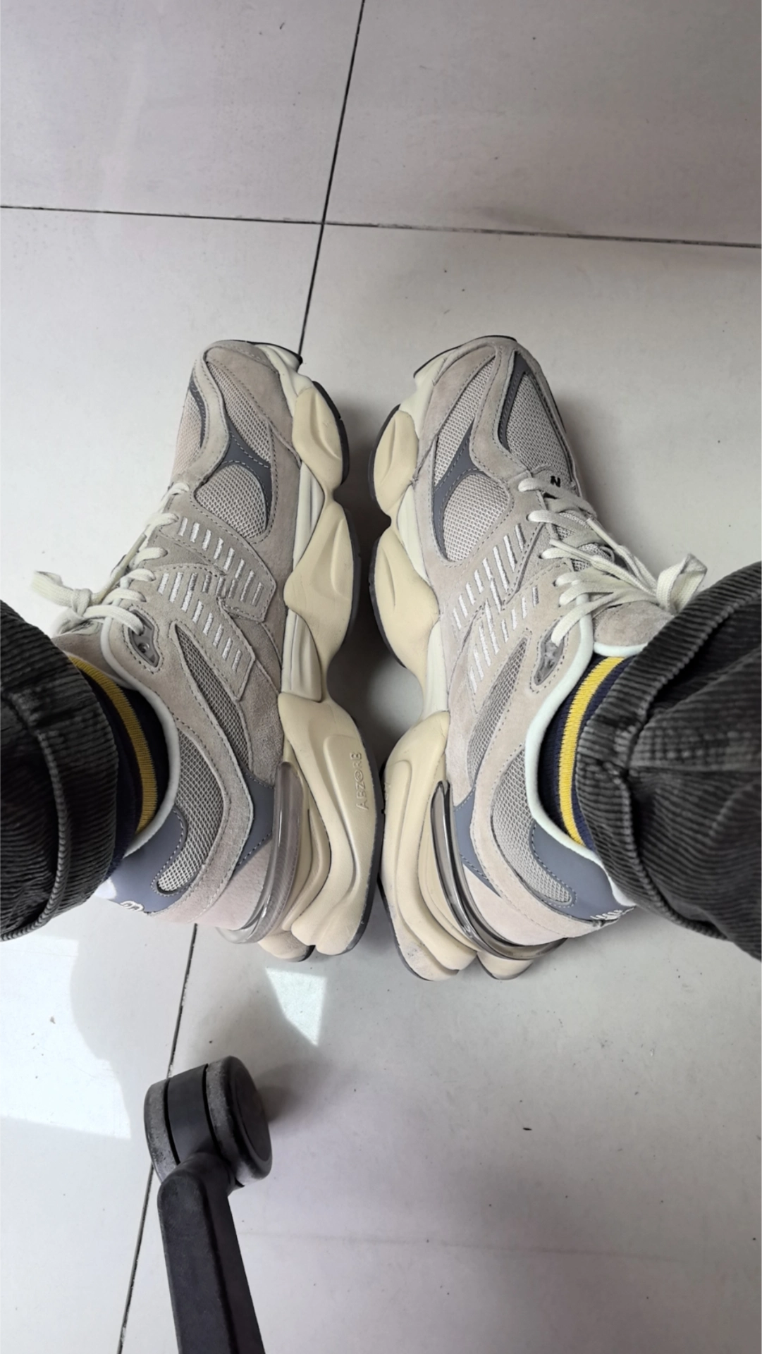 custom review-New Balance NB 9060 Амортизация Устойчивость к истиранию Дышащий Низкий Верх Повседневная Городская Коммутация Беговые кроссовки Унисекс Коричневый