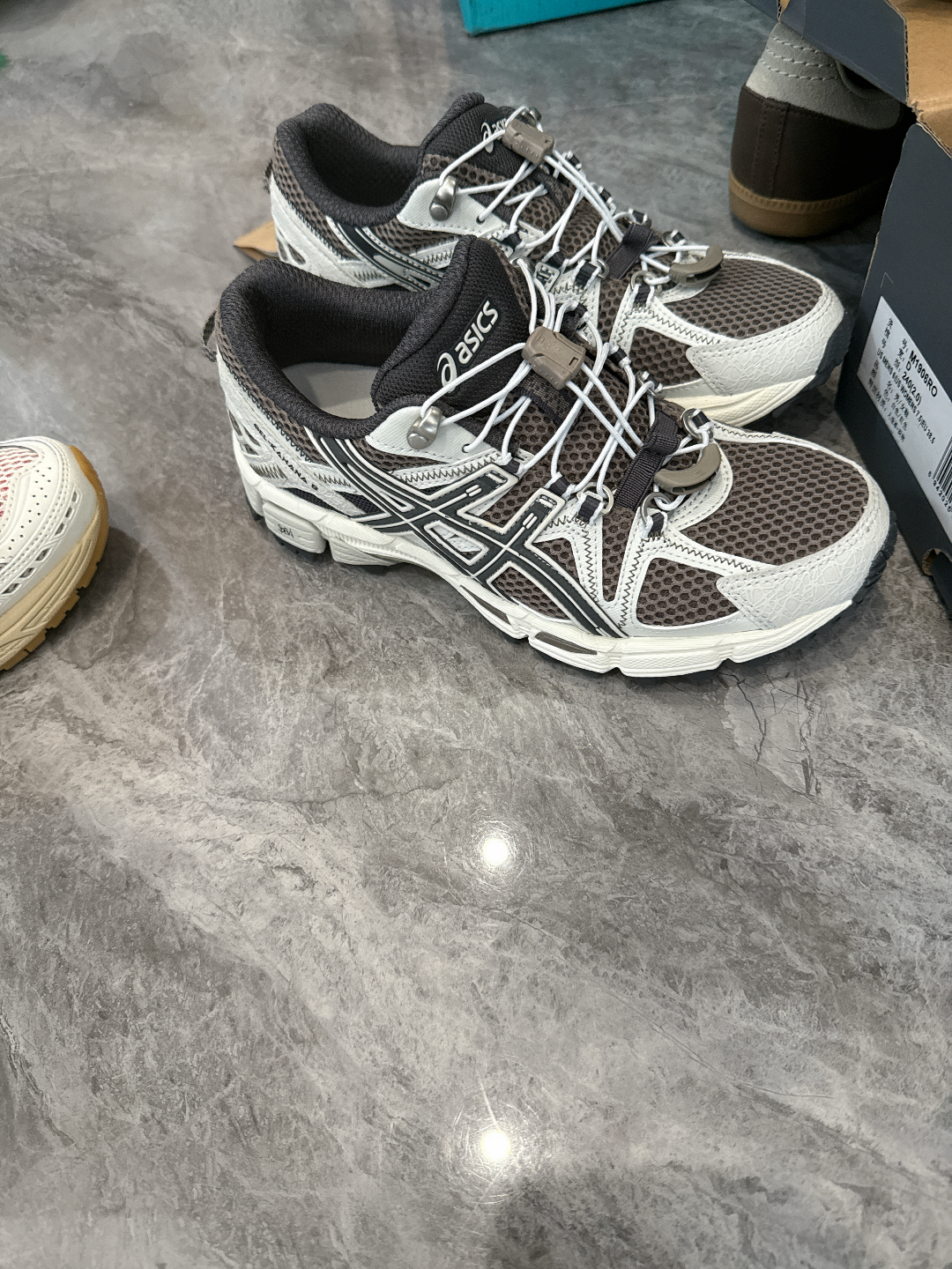 custom review-ASICS Gel Kahana 8 FL Беговые кроссовки Низкий топ Угольный черный Серый Мужской