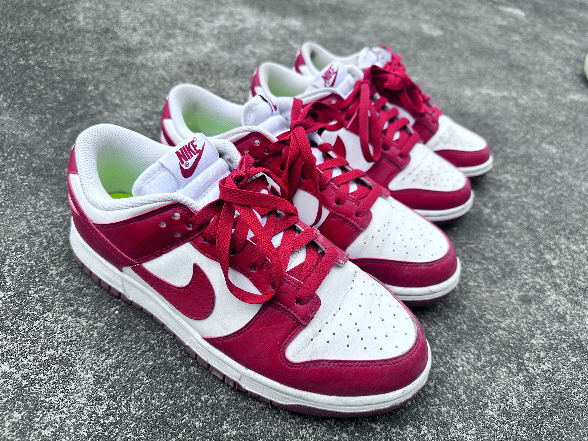 很好看的红色nike板鞋!情侣板鞋!