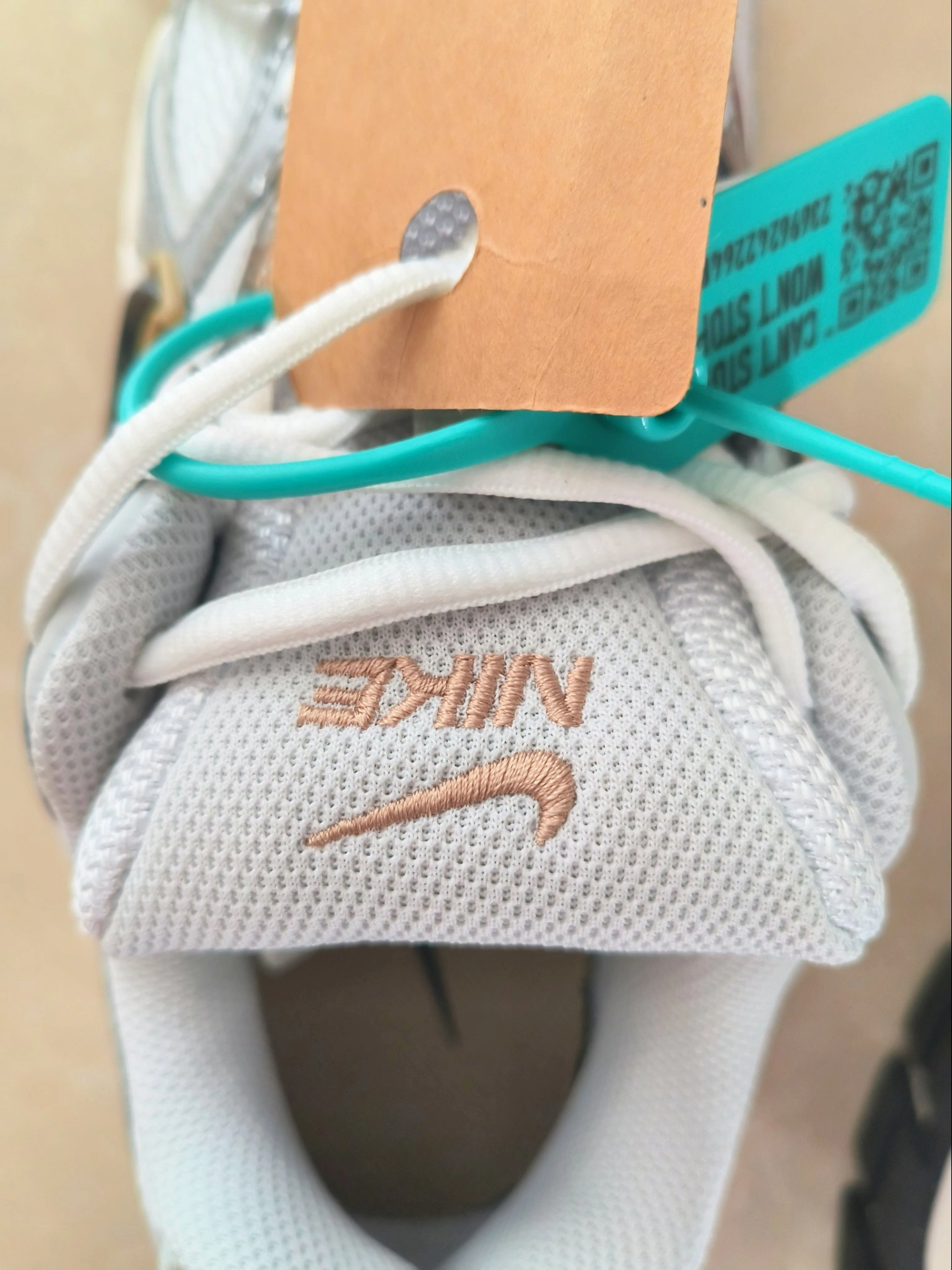 custom review-Nike V5 Slip-on Устойчивый к истиранию Дышащий Низкий Топ Беговые кроссовки Мужские Белый Серебряный