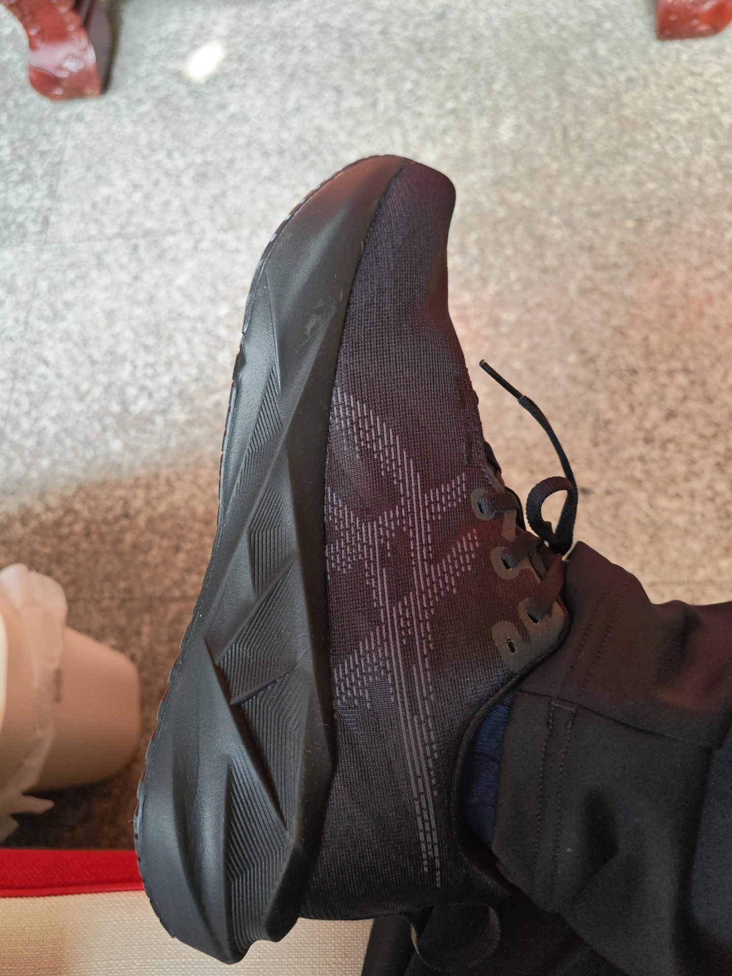 custom review-ASICS NOVABLAST 5 Устойчивый к истиранию Дышащая Низкая Обувь для Беговых соревнований Мужская Черная