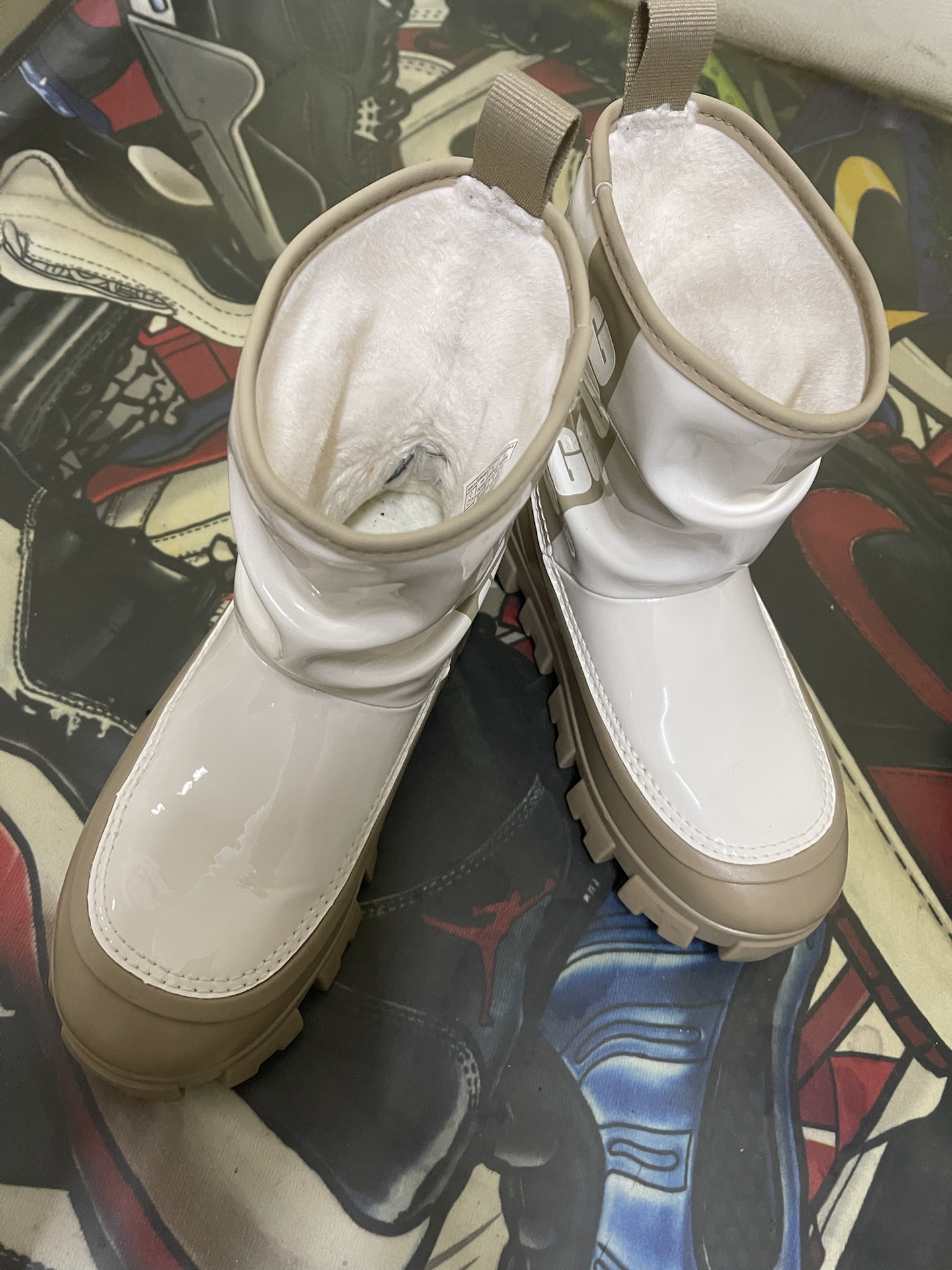 custom review-UGG Ботильоны Экрю Женские