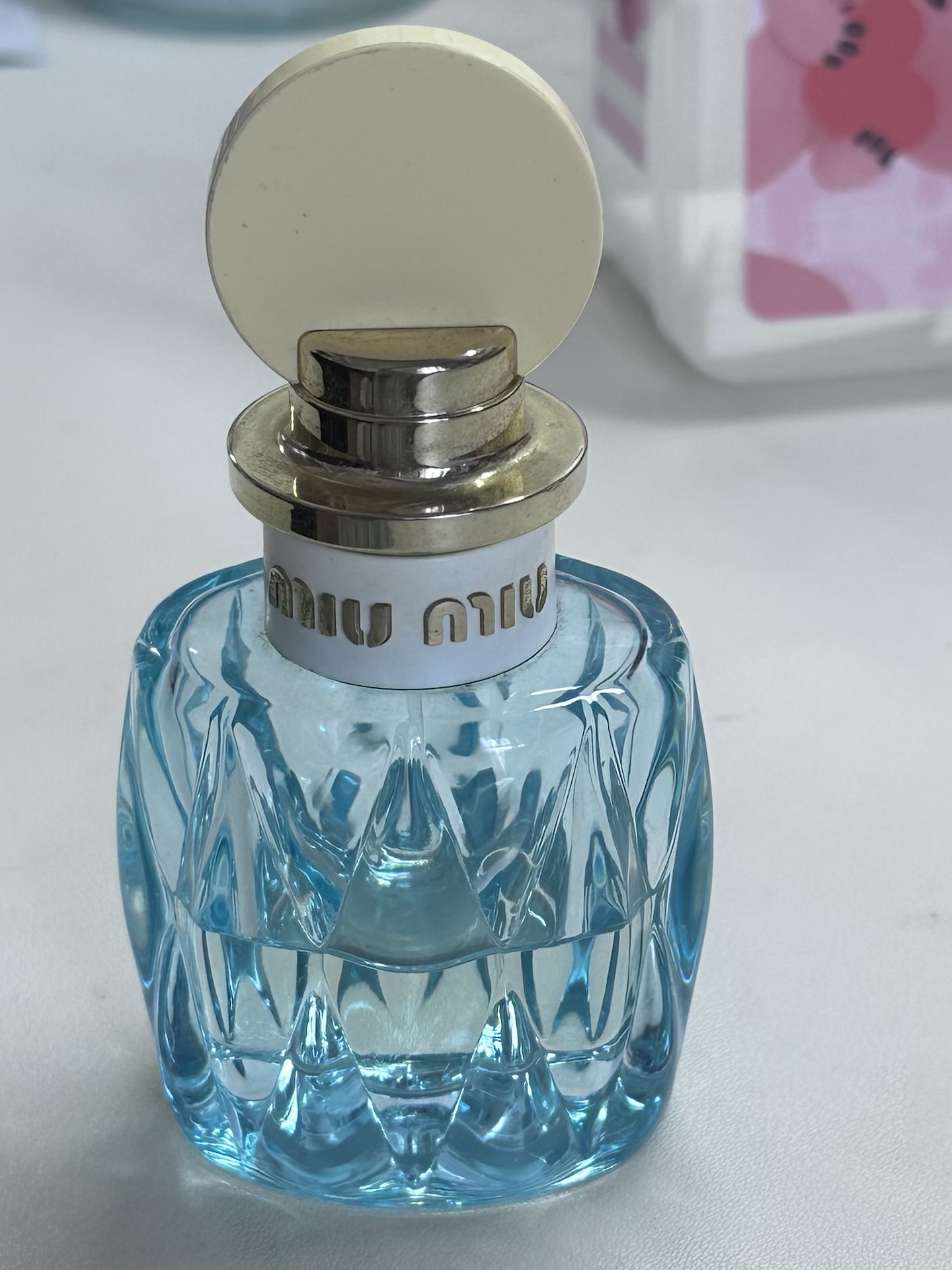 miumiu粉漾香水