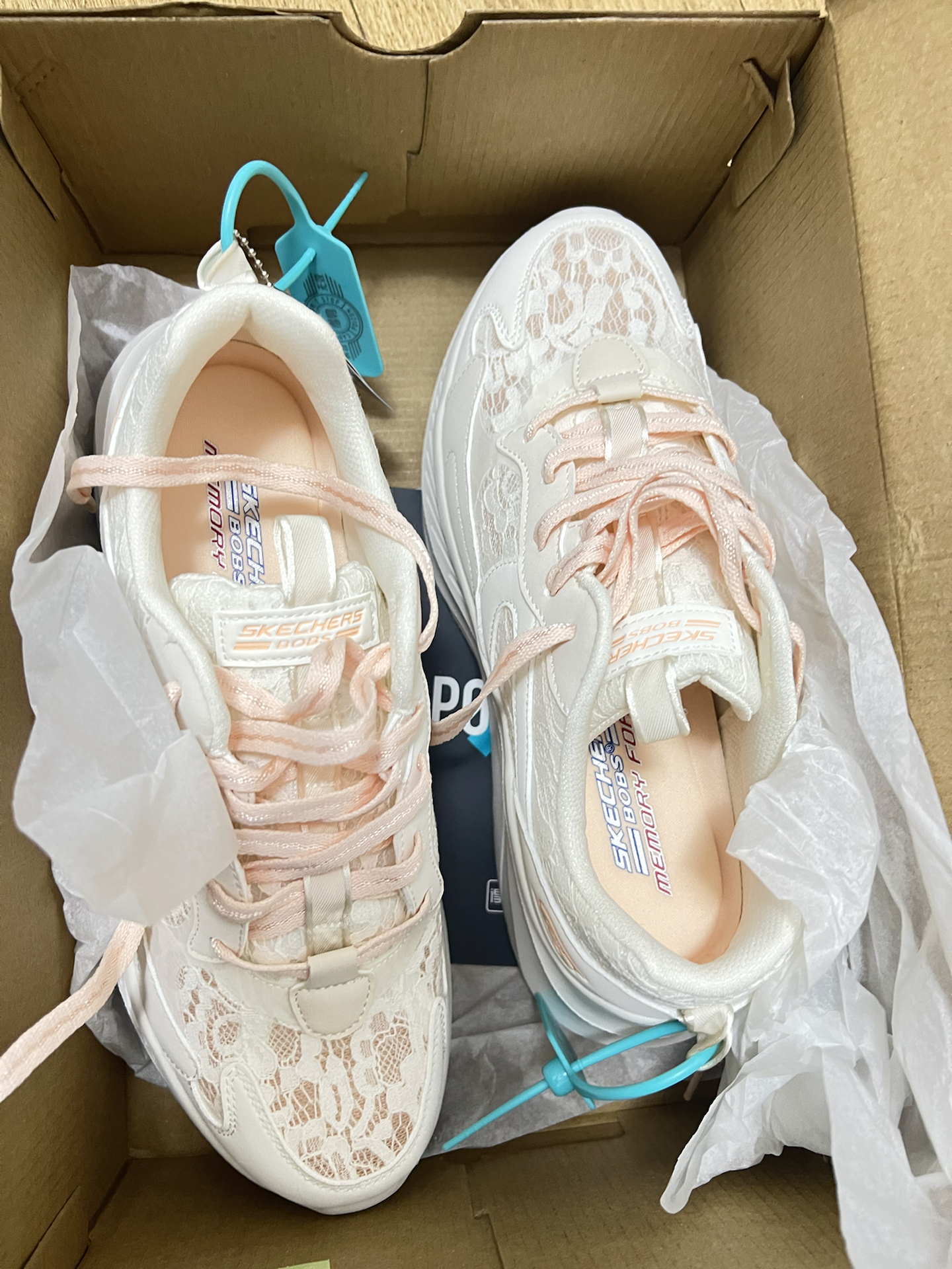 custom review-Skechers Bob's SPORT массивные кроссовки с низким верхом, женские