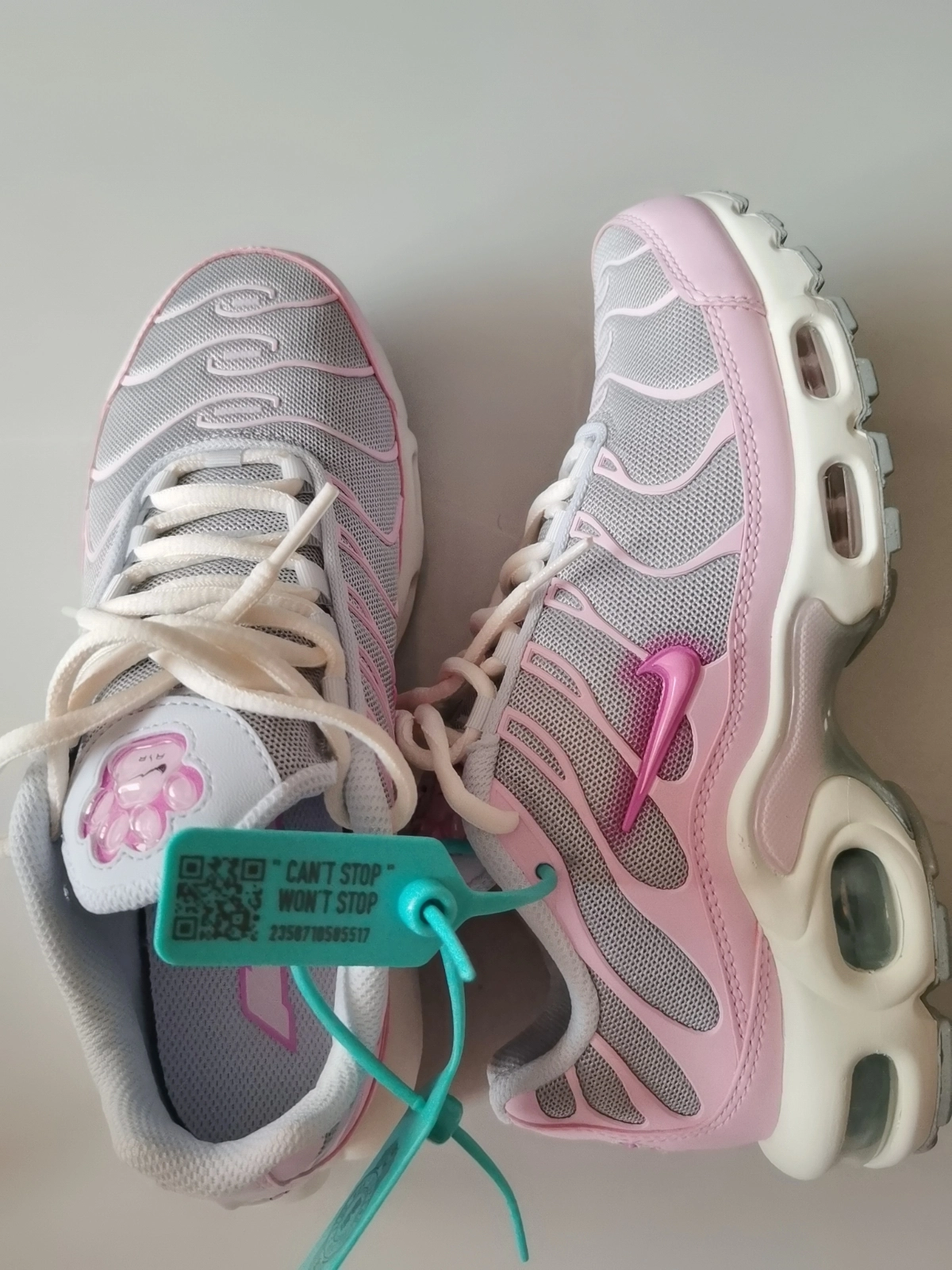 custom review-Nike Air Max Plus Амортизация Устойчивый к истиранию Дышащий Низкий Топ Повседневная Беговая Обувь Женская Серый Розовый