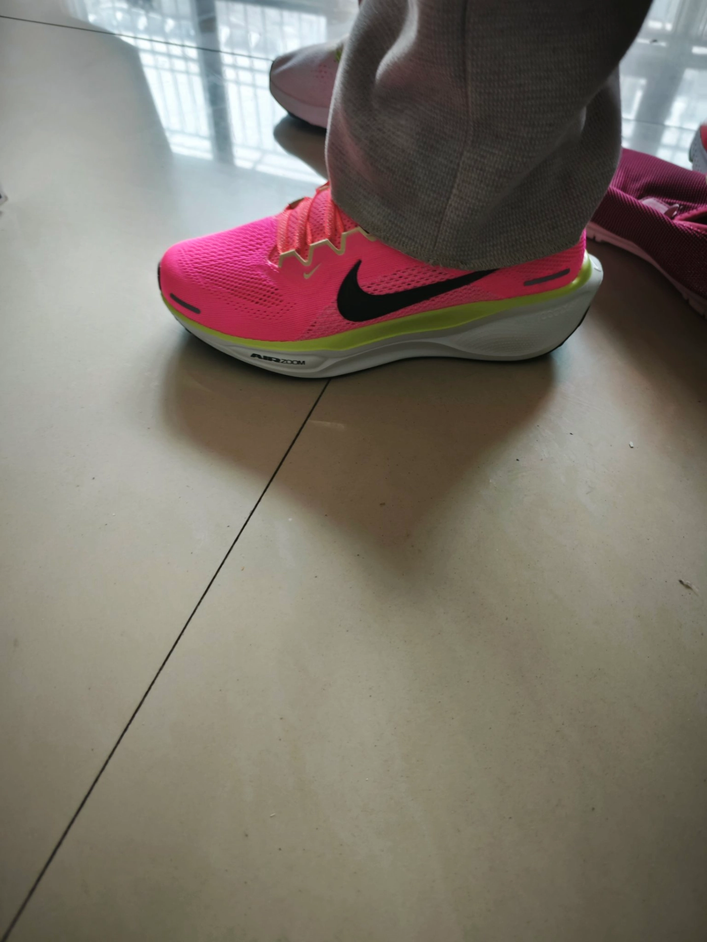 custom review-Nike Pegasus 41 Устойчивый к истиранию Дышащий Низкий Топ Повседневные Беговые кроссовки Женские Ярко-красные