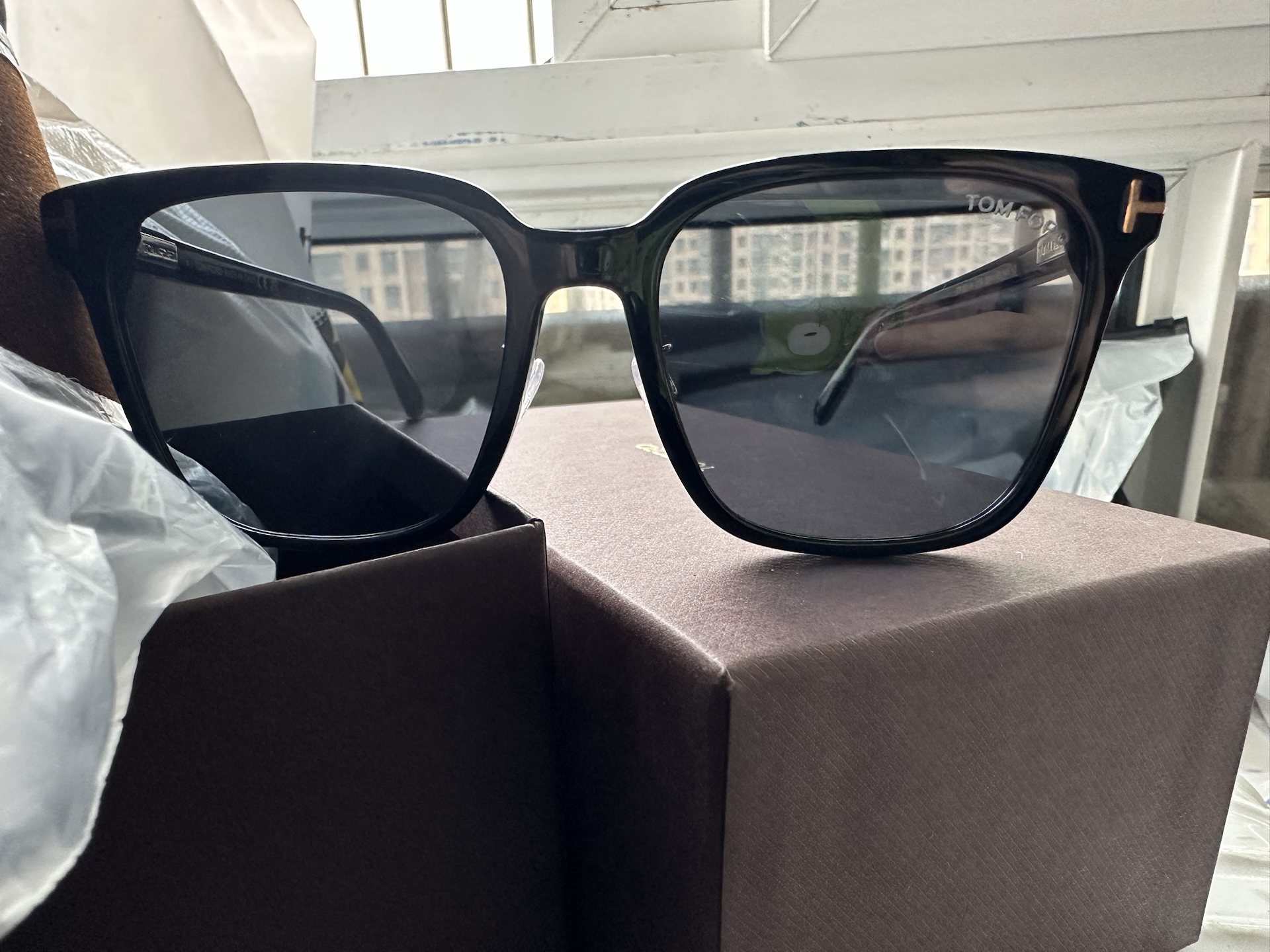 custom review-TOM FORD Солнцезащитные очки Унисекс