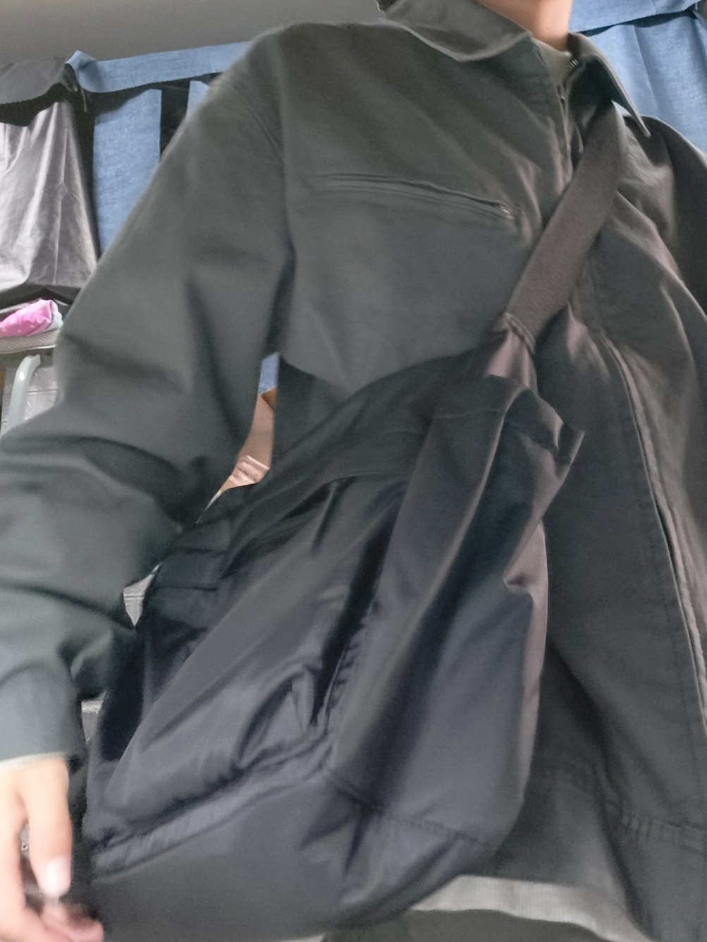 custom review-UNIQLO Полиамид Кросс-боди Сумка Стандартная Унисекс Черная