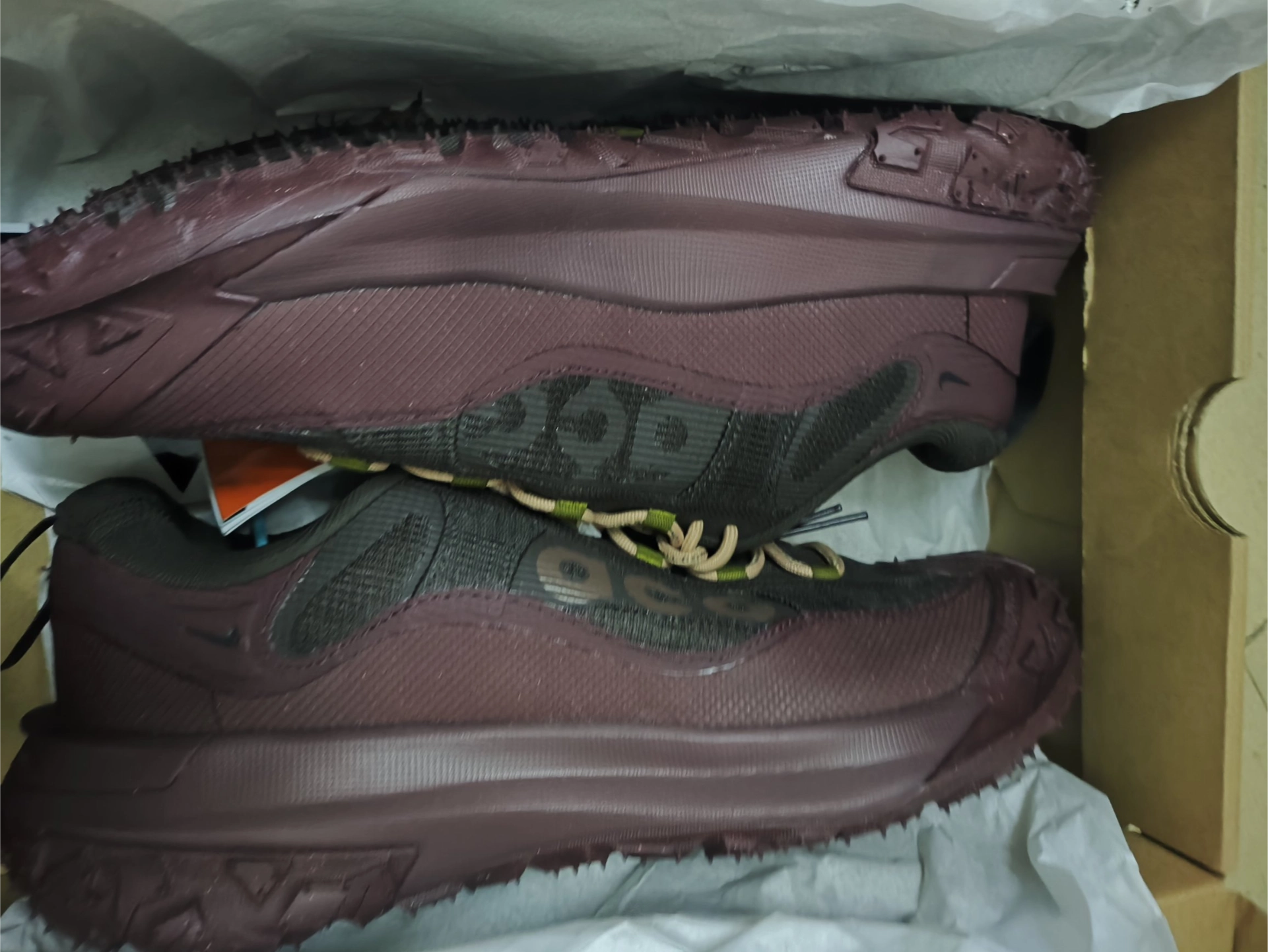 custom review-Nike ACG Mountain Fly 2 Водонепроницаемый Низкий Топ Походная обувь Унисекс Бордовый