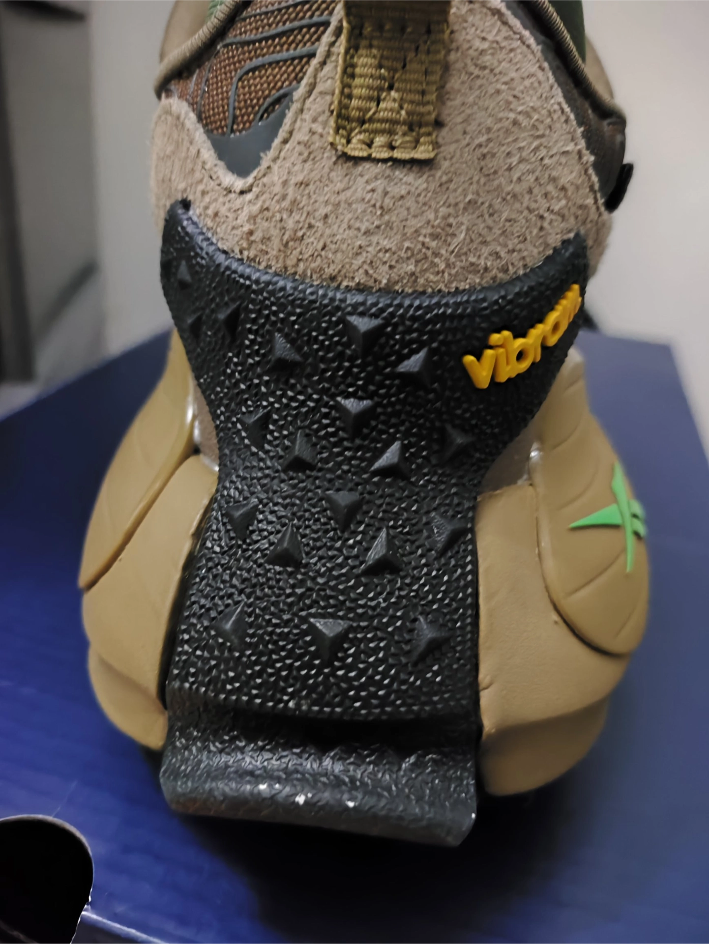 custom review-Reebok совместный бренд ZIG KINETICA 2,5 EDGE противоскользящие устойчивые к истиранию низкие беговые кроссовки с верхом