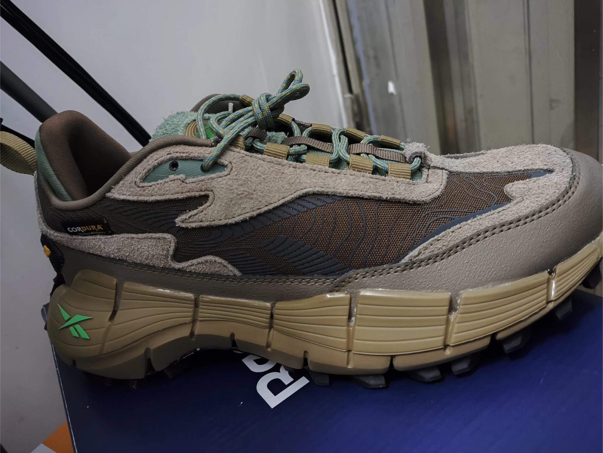 custom review-Reebok совместный бренд ZIG KINETICA 2,5 EDGE противоскользящие устойчивые к истиранию низкие беговые кроссовки с верхом