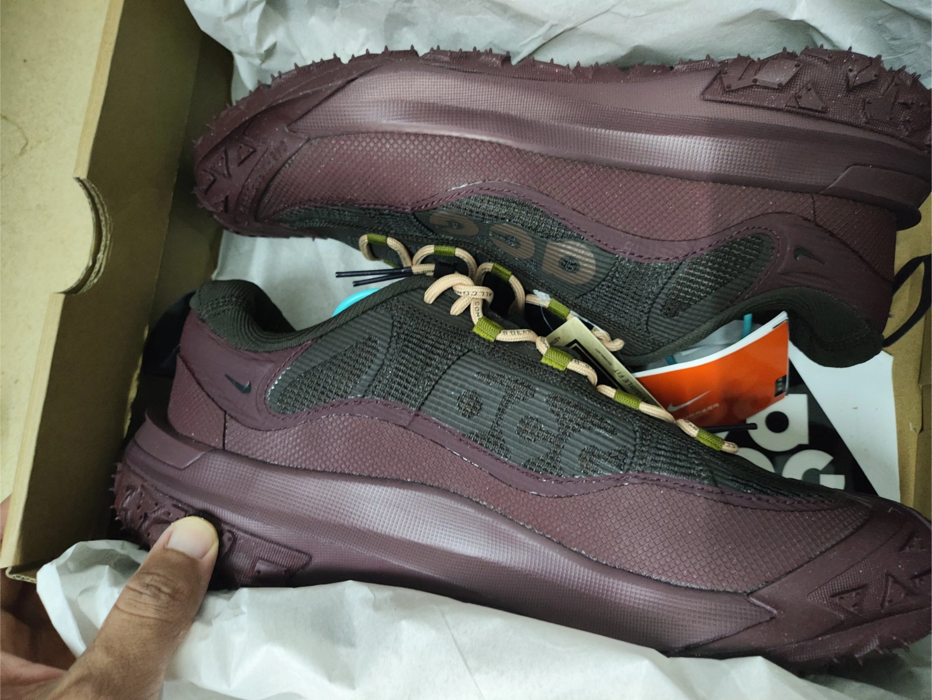 custom review-Nike ACG Mountain Fly 2 Водонепроницаемый Низкий Топ Походная обувь Унисекс Бордовый