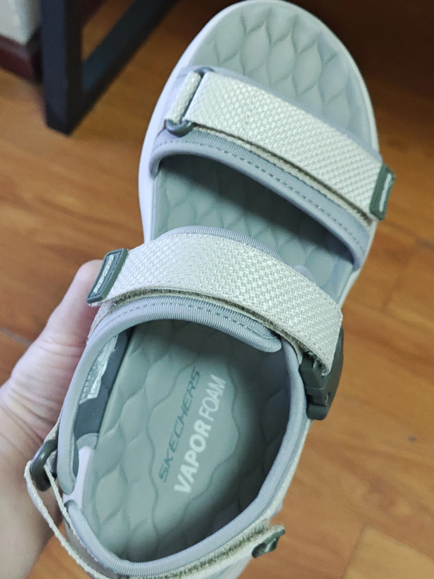custom review-Skechers Противоскользящие Устойчивые к истиранию Пляжные сандалии Мужские Белые
