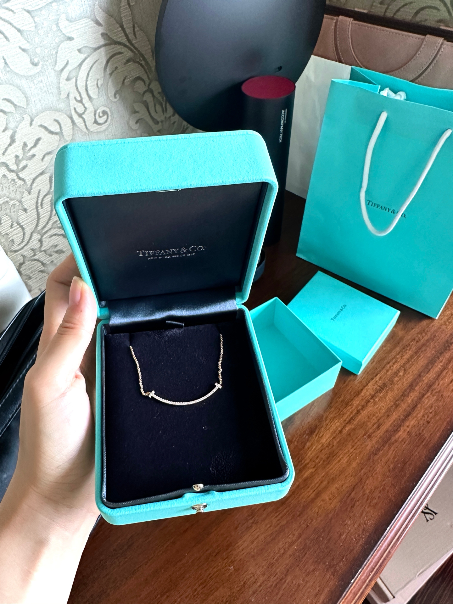 蒂芙尼 t 系列 经典笑脸吊坠 18k玫瑰金镶嵌钻石