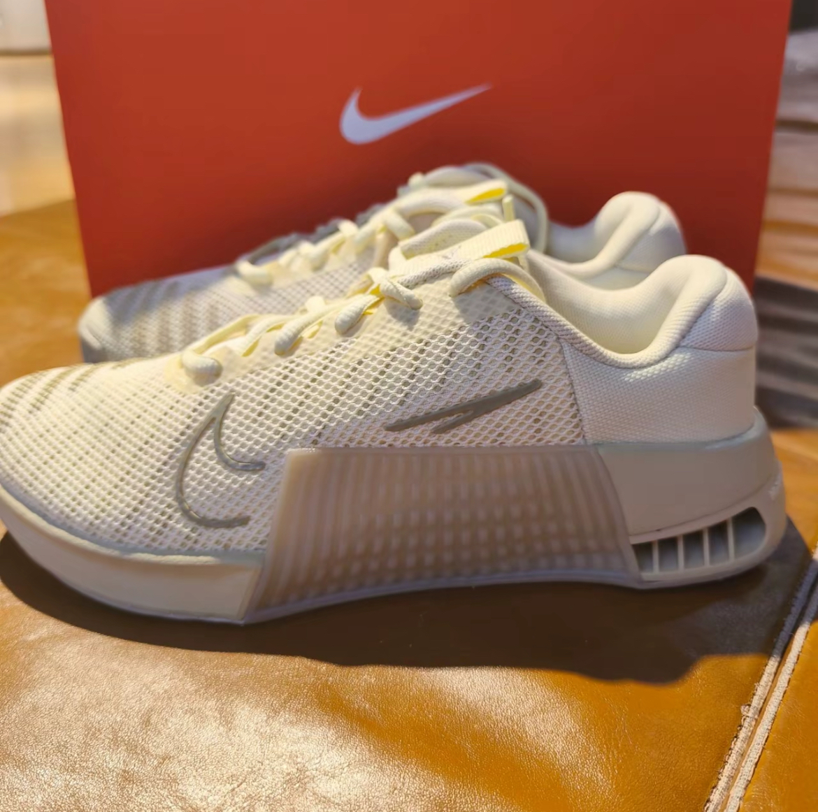 custom review-Nike Metcon 9 Slip-Resistant Low-Top Тренировочные Кроссовки Женские Серые