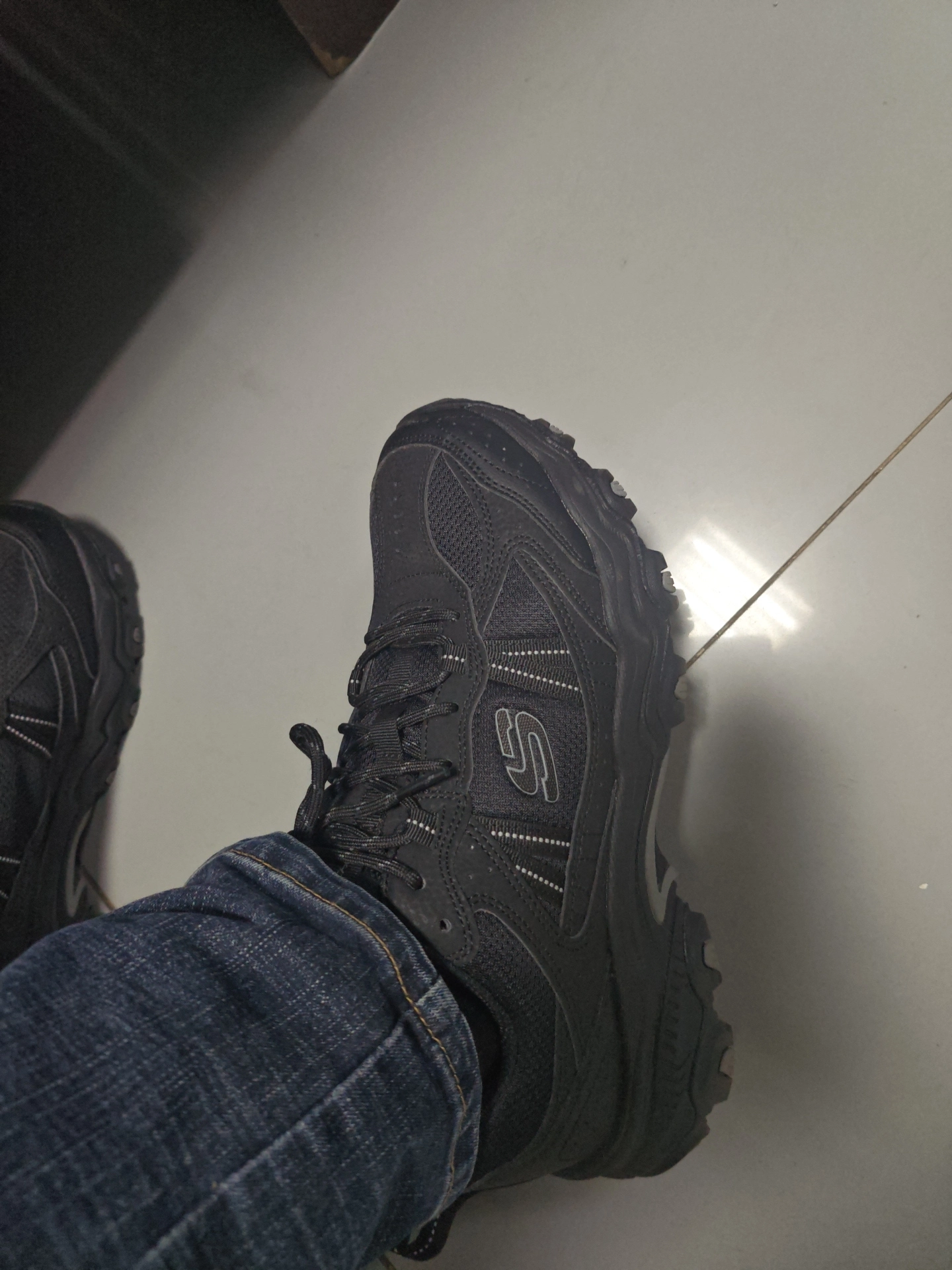 custom review-Skechers Износостойкий Дышащий Поддерживающий Низкий Верх Уличная Обувь Мужская Черная