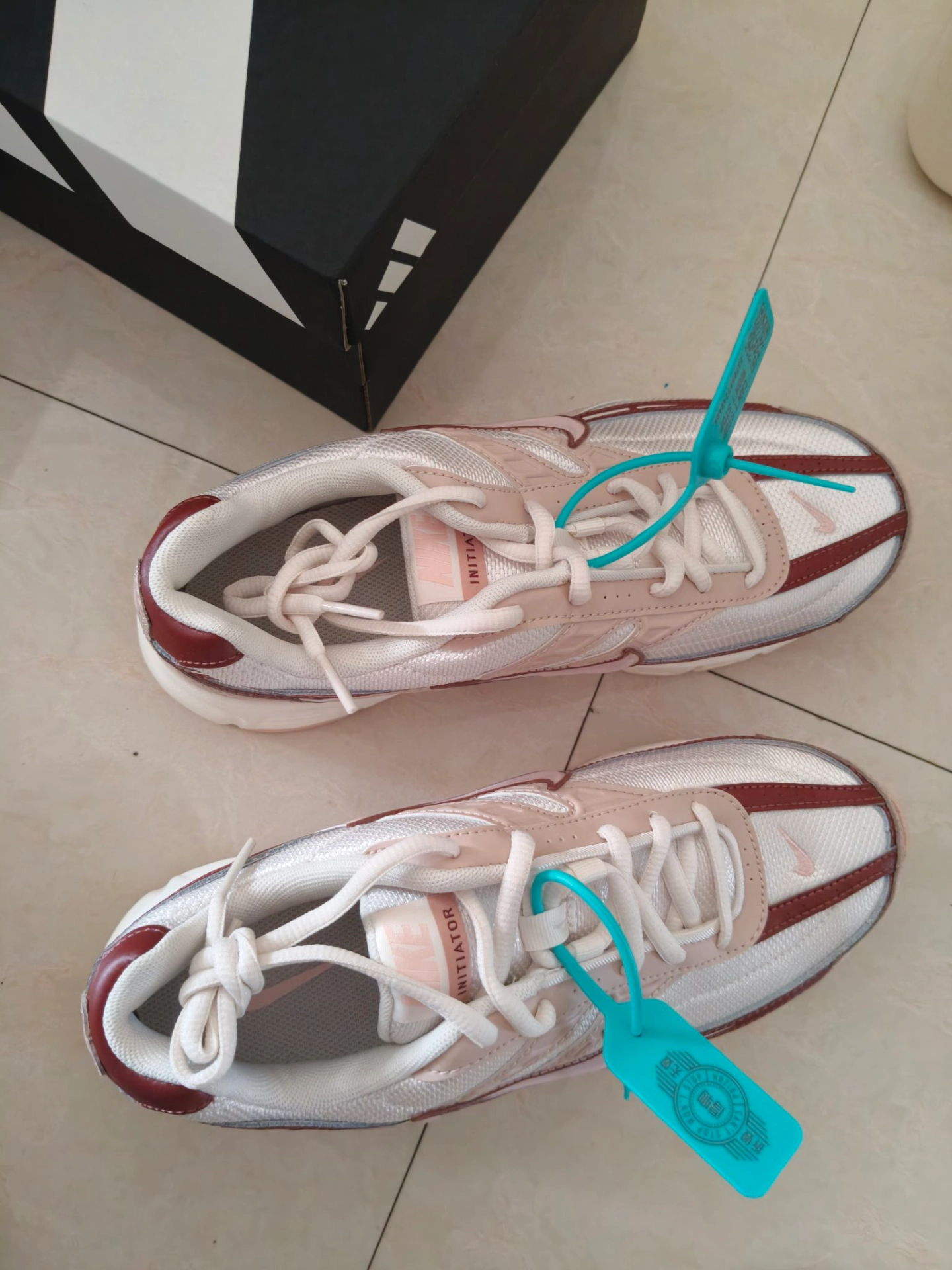 custom review-Nike Initiator Support Low Top Беговые кроссовки Женские Розовые