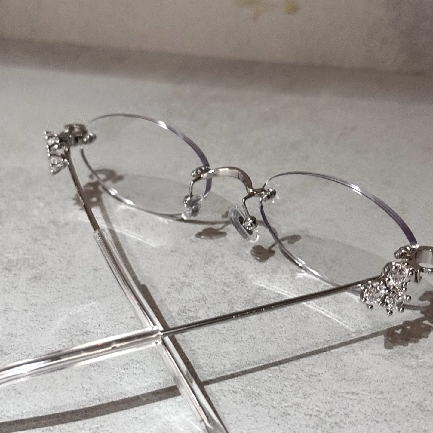 custom review-GENTLE MONSTER Металл Драгоценный камень Овал Оправы для очков Унисекс Серебряный