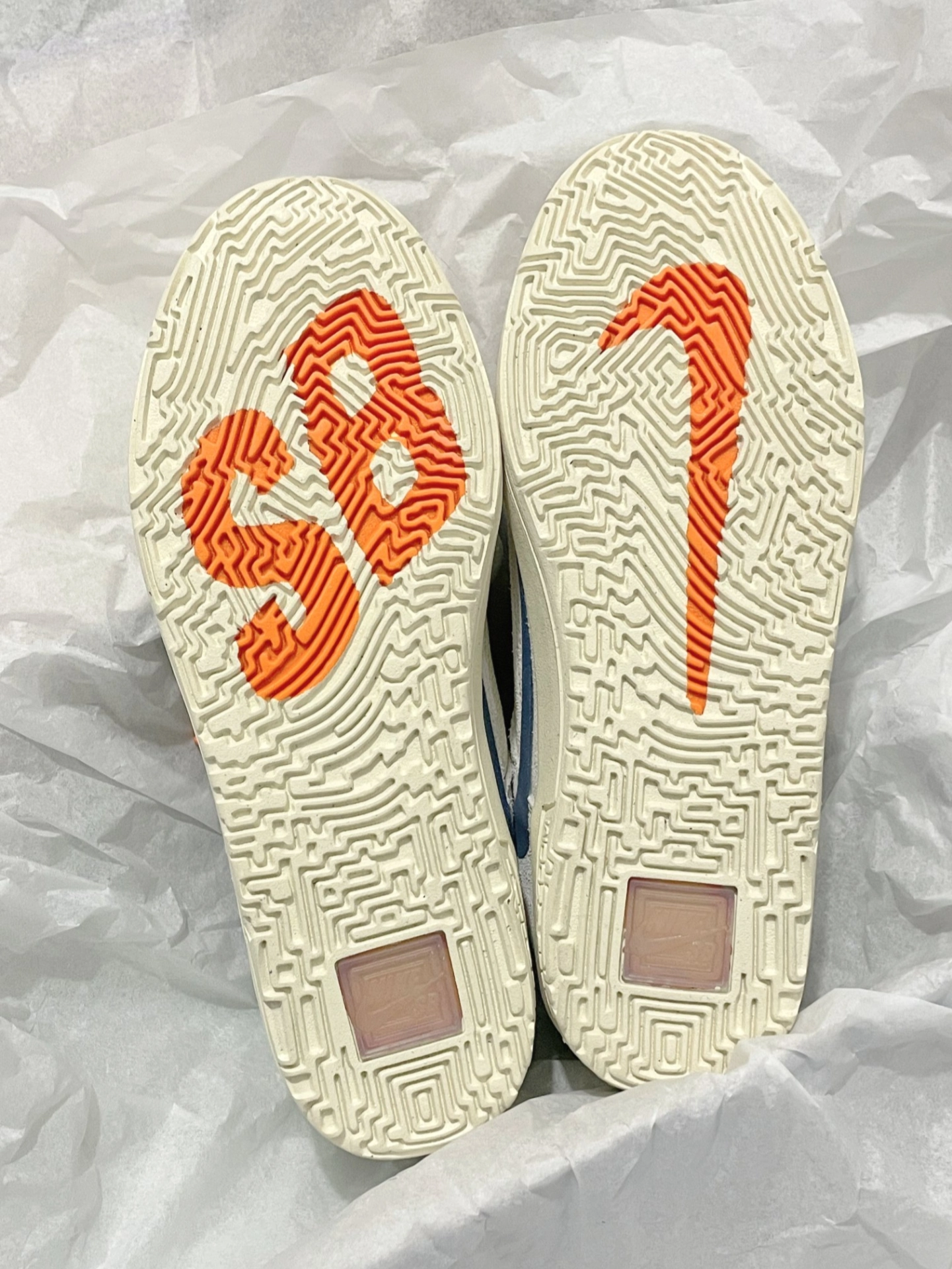 两百块的nike连鞋底有这么有意思!