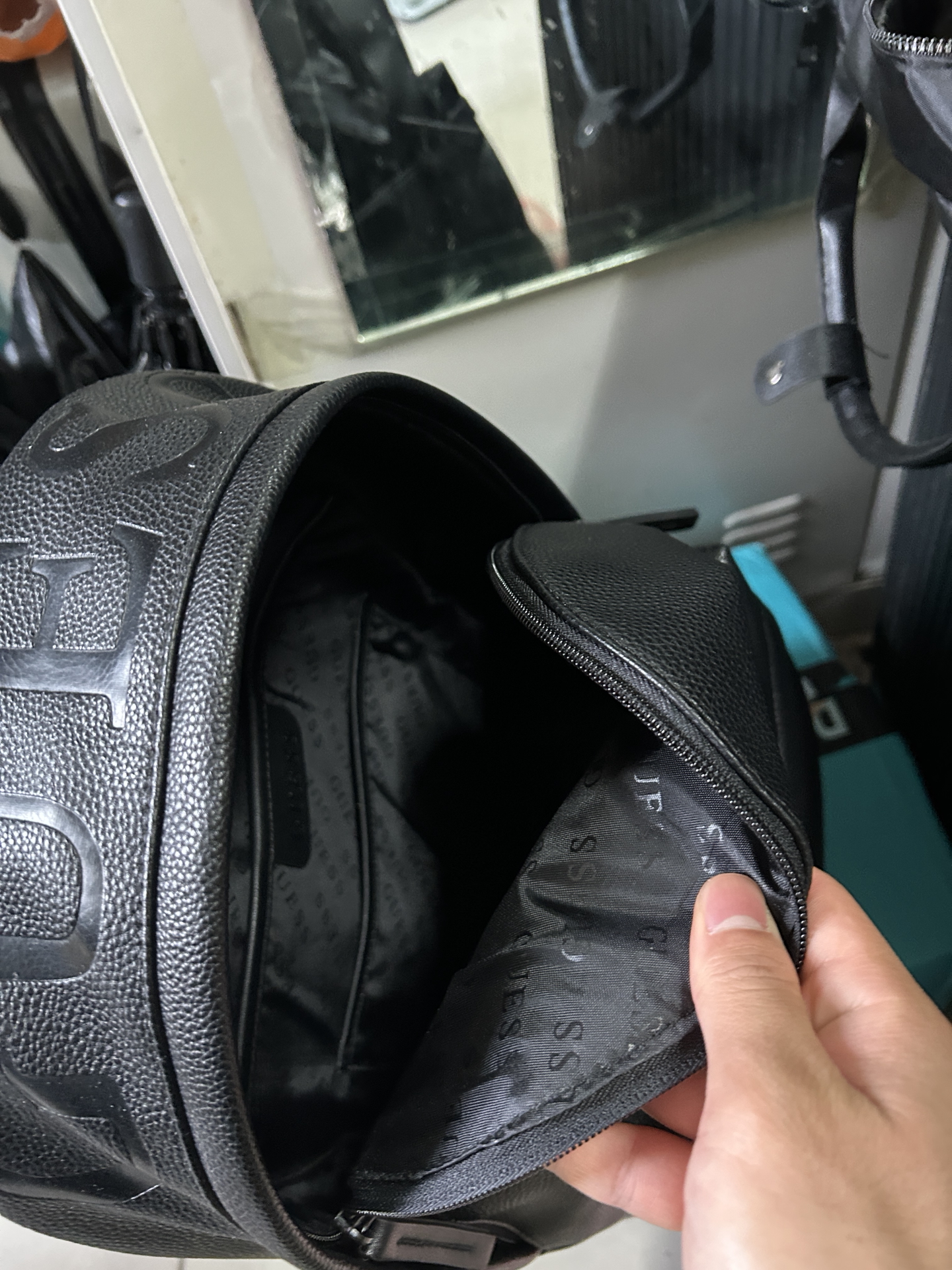 custom review-GUESS Синтетическая кожа Студенческий рюкзак из кожи Легкий Рюкзак для путешествий Рюкзак для ноутбука Стандартный Унисекс