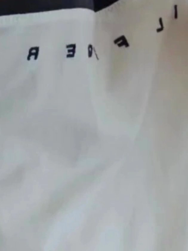 custom review-Tommy Hilfiger T-рубашка мужская белая