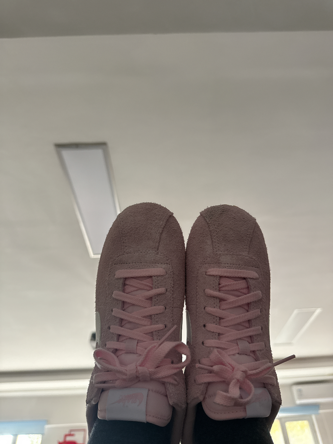 custom review-Nike Устойчивые к истиранию низкие беговые кроссовки женские розовые и белые