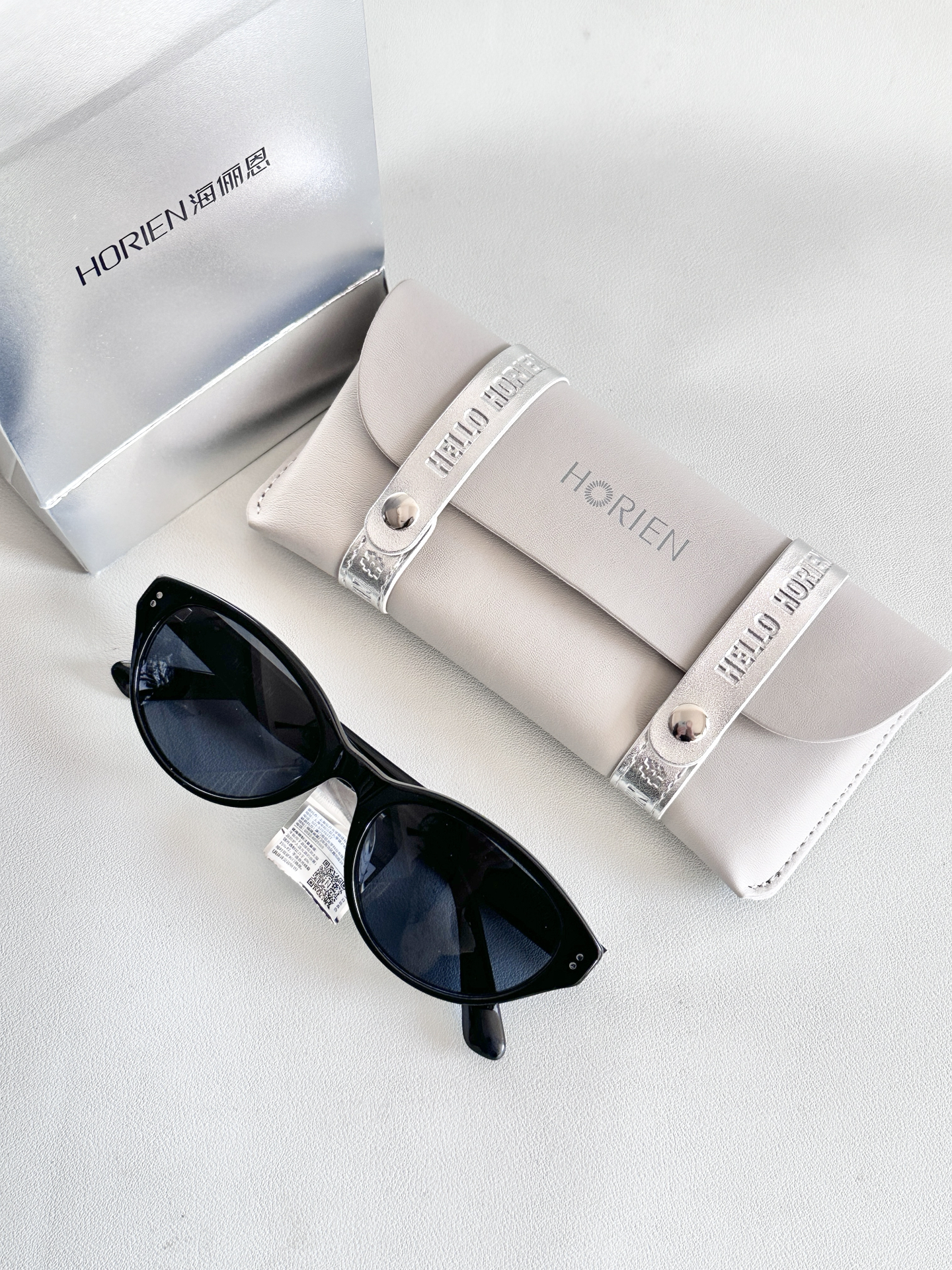 猫眼墨镜,颜值与实力并存