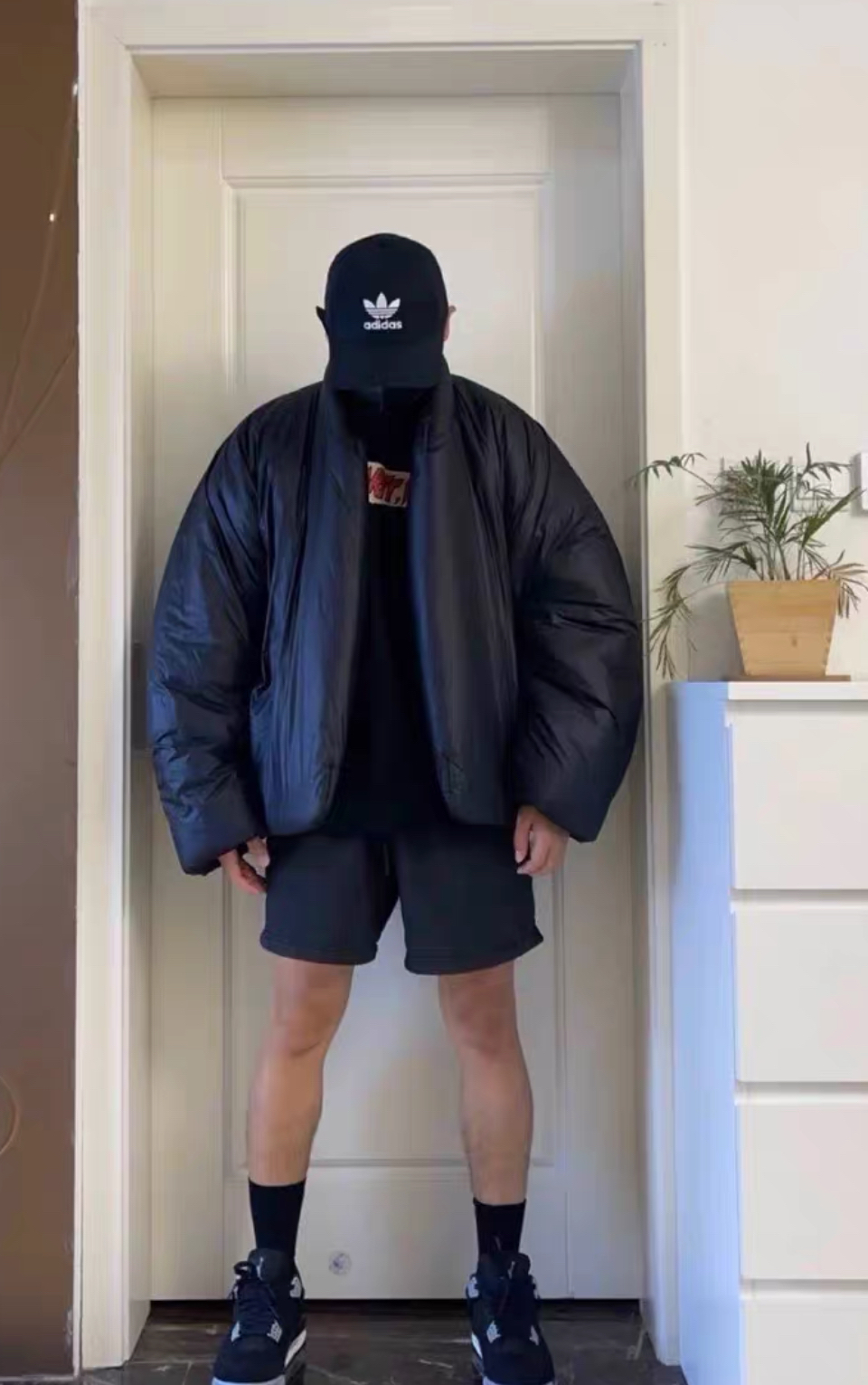 custom review-YEEZY x Gap X Balenciaga Хлопковый пуховик Унисекс Черный